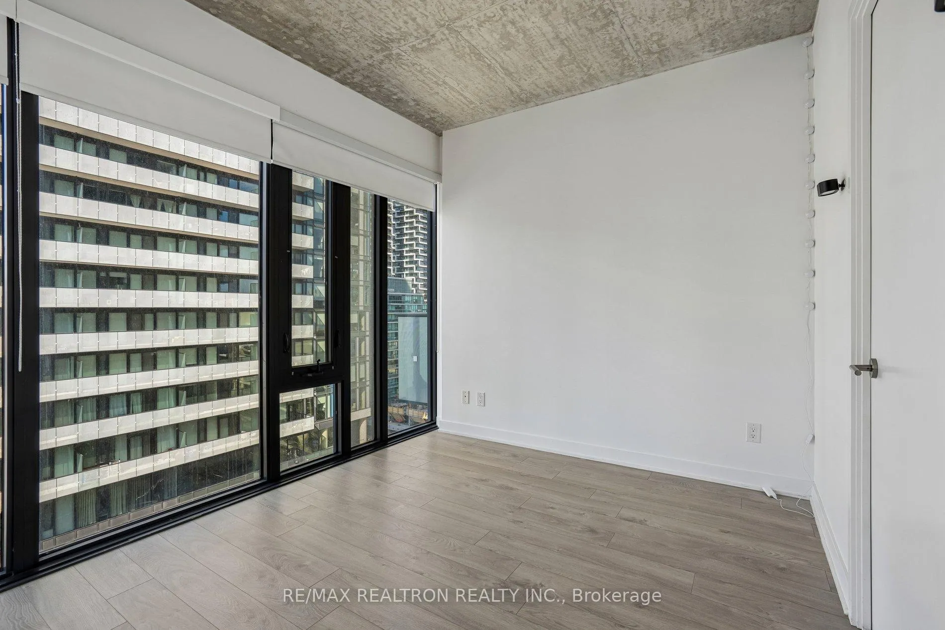 Photo 9 of Unit 1212, 185 Roehampton Avenue, Toronto, Mount Pleasant West — HOMEH