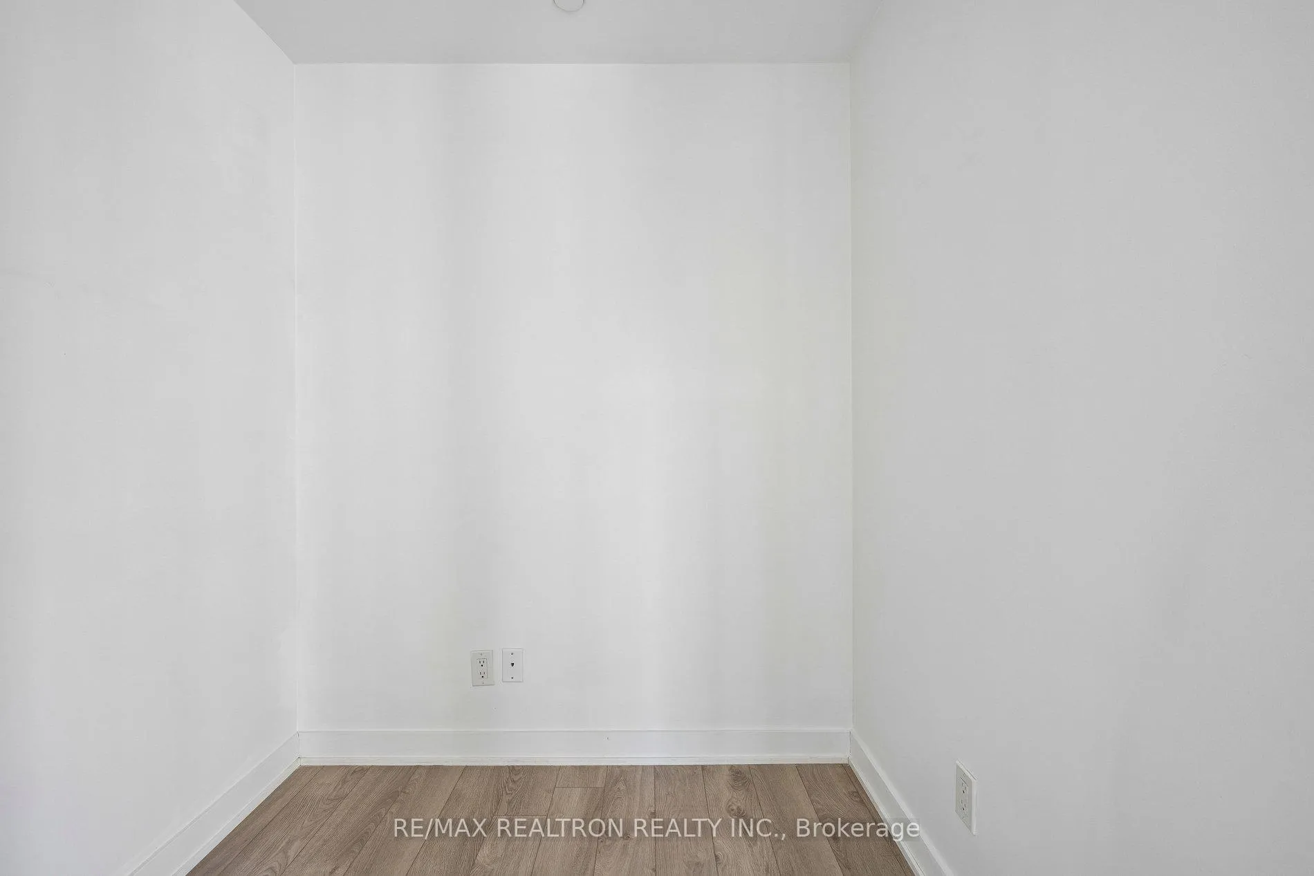 Photo 18 of Unit 1212, 185 Roehampton Avenue, Toronto, Mount Pleasant West — HOMEH