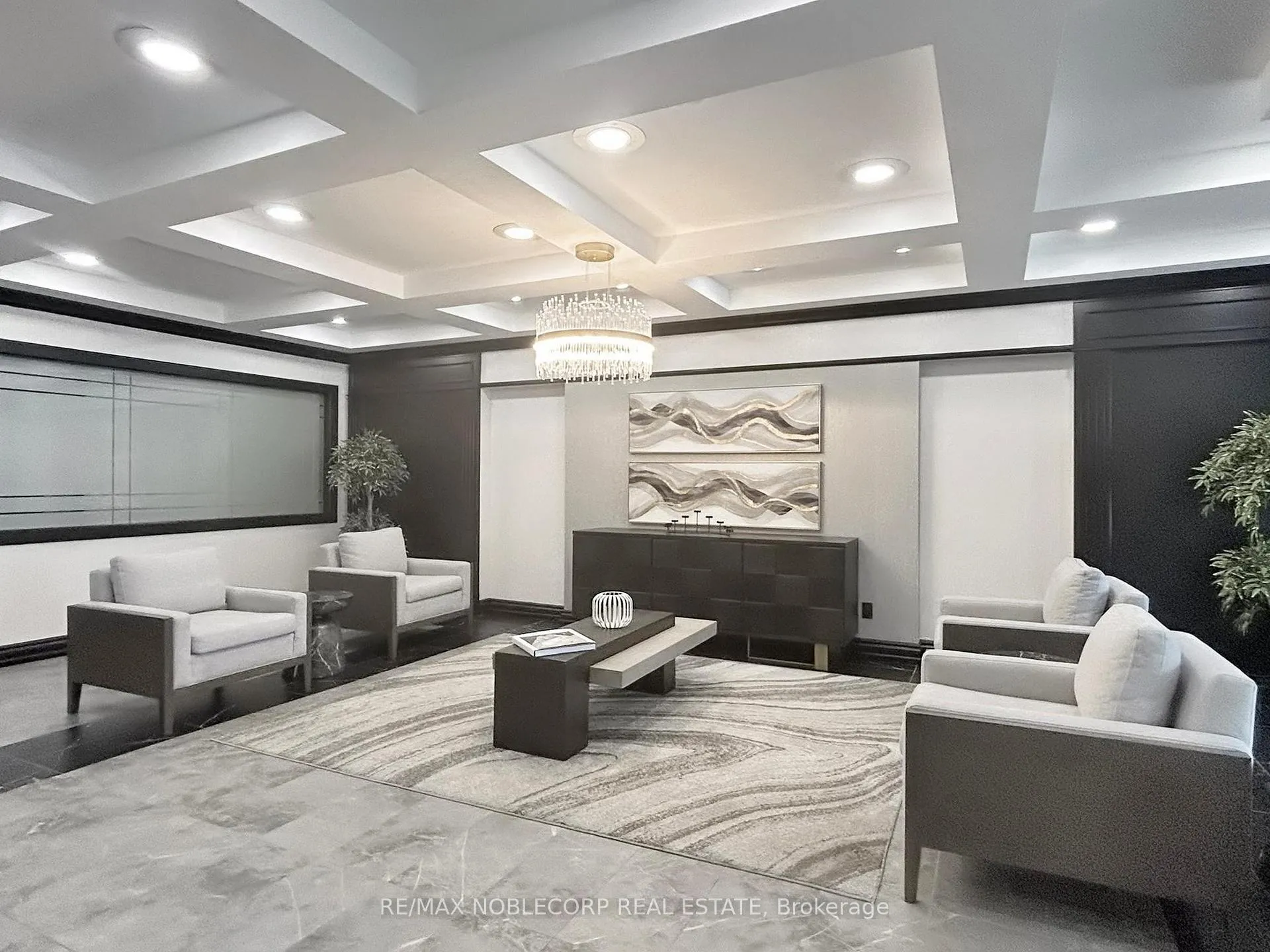 Photo 2 of Unit 312, 91 Townsgate Drive, Vaughan, Crestwood-Springfarm-Yorkhill — HOMEH