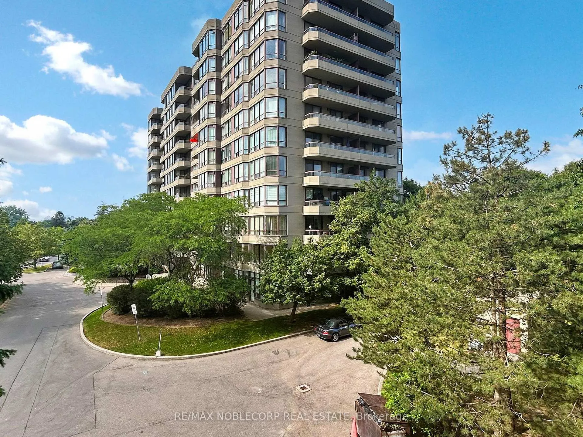 Photo 31 of Unit 312, 91 Townsgate Drive, Vaughan, Crestwood-Springfarm-Yorkhill — HOMEH
