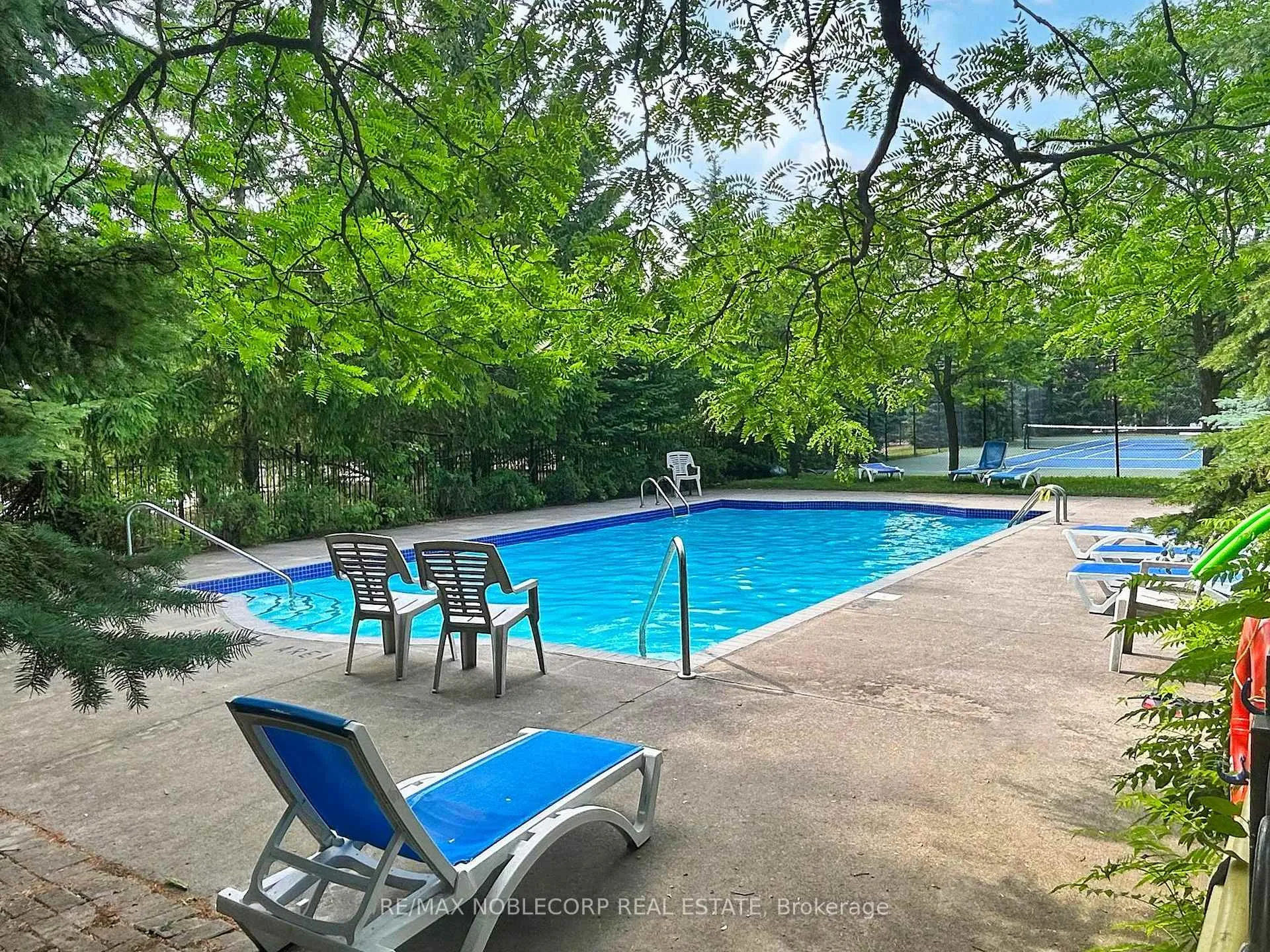 Photo 32 of Unit 312, 91 Townsgate Drive, Vaughan, Crestwood-Springfarm-Yorkhill — HOMEH