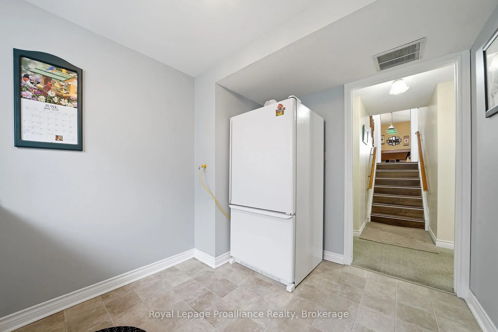 Photo 28 of 31 Springbrook Crescent, Belleville, Belleville Ward — HOMEH