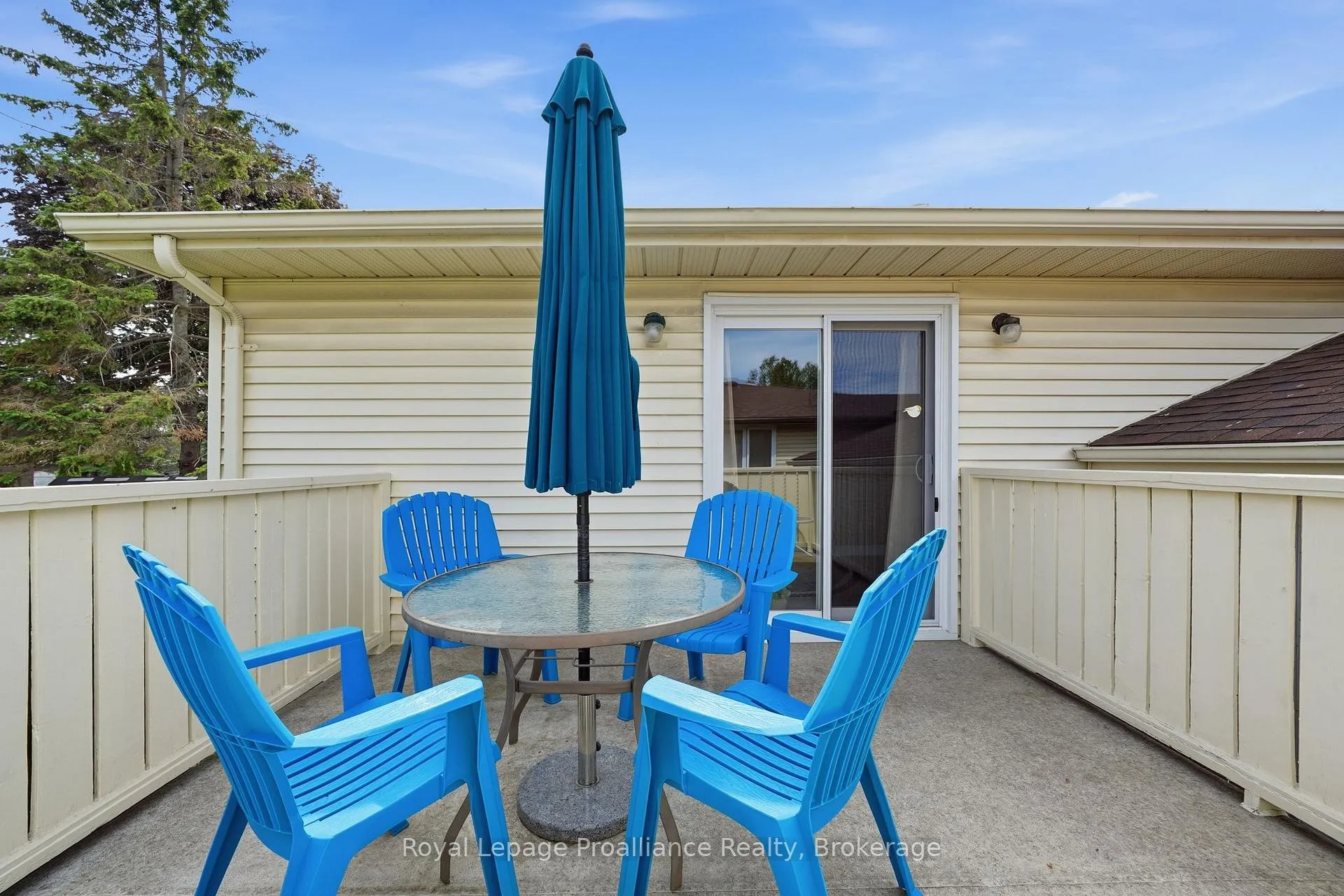 Photo 37 of 31 Springbrook Crescent, Belleville, Belleville Ward — HOMEH