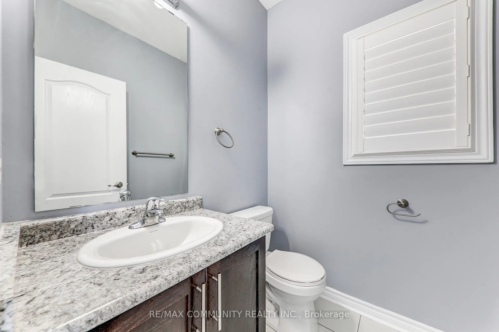 Photo 6 of 79 Mcroberts Crescent, Clarington, Courtice — HOMEH
