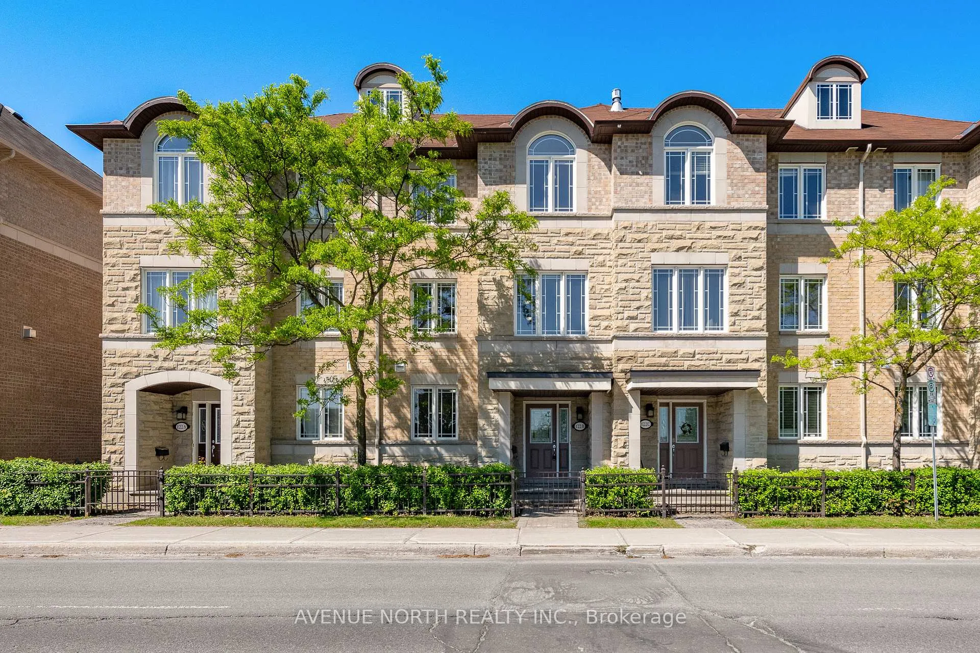 Front of 122B Centrepointe Drive