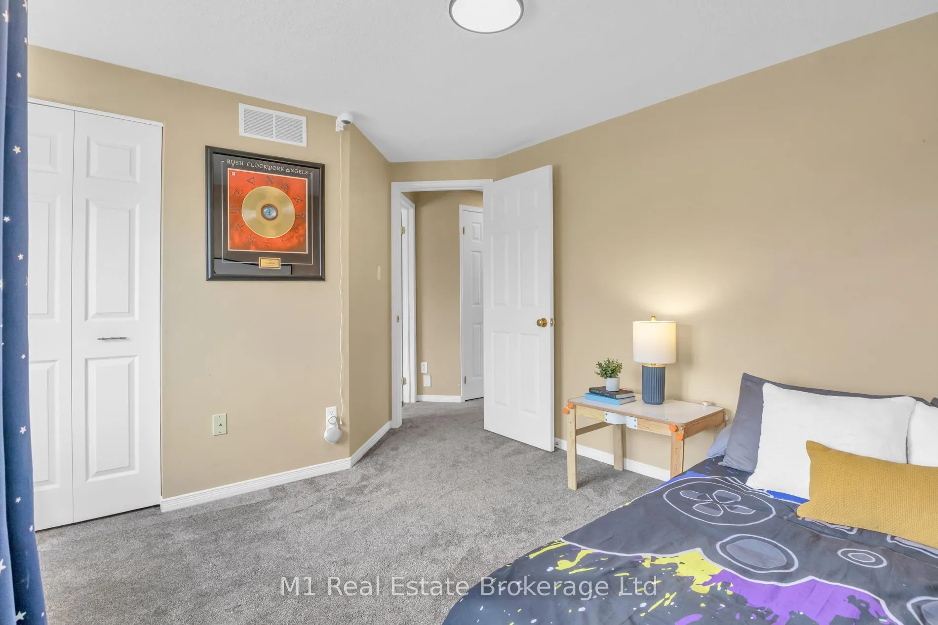 Photo 18 of 30 Creekside Drive, Guelph, Grange Road — HOMEH