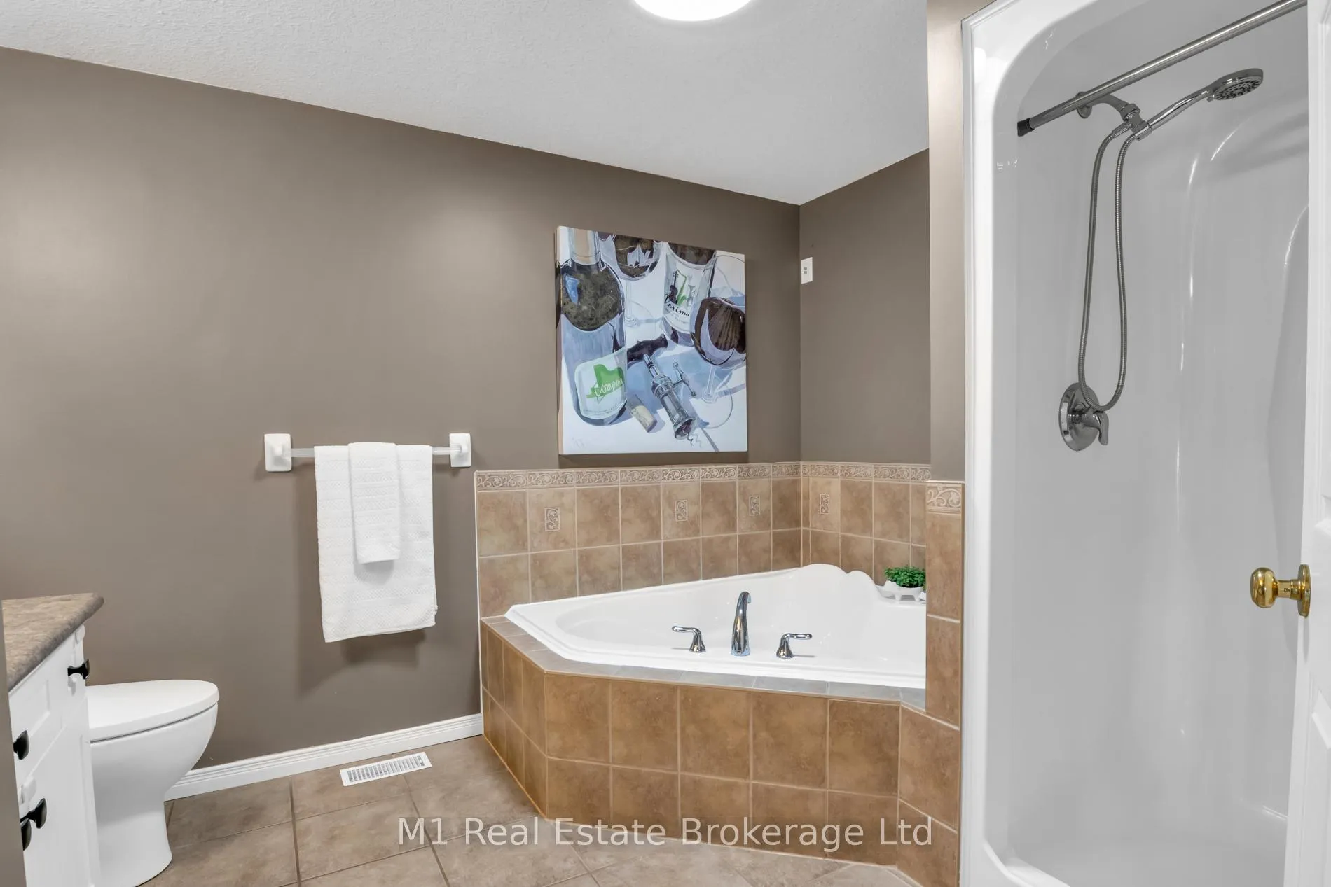Photo 22 of 30 Creekside Drive, Guelph, Grange Road — HOMEH