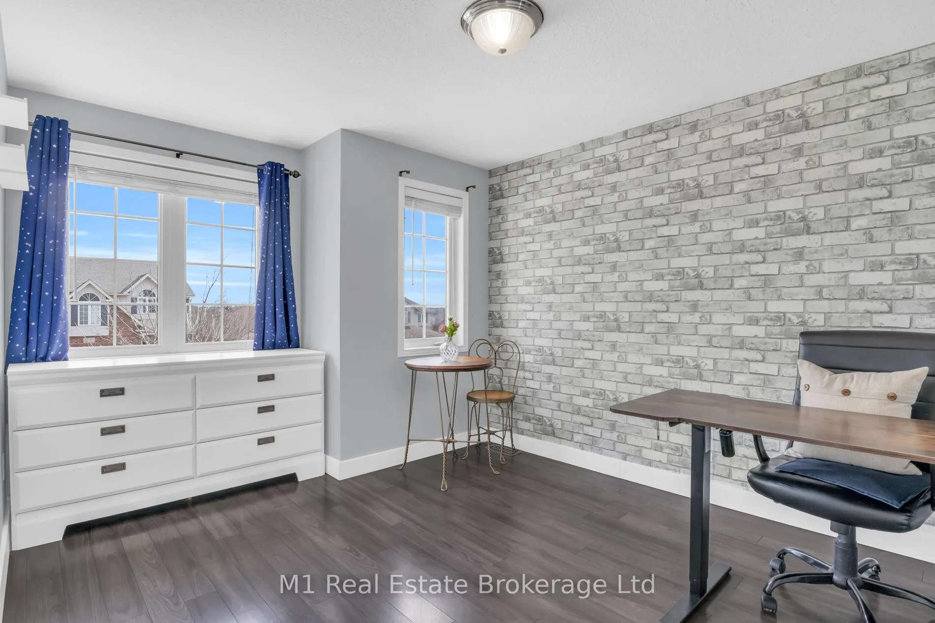 Photo 24 of 30 Creekside Drive, Guelph, Grange Road — HOMEH