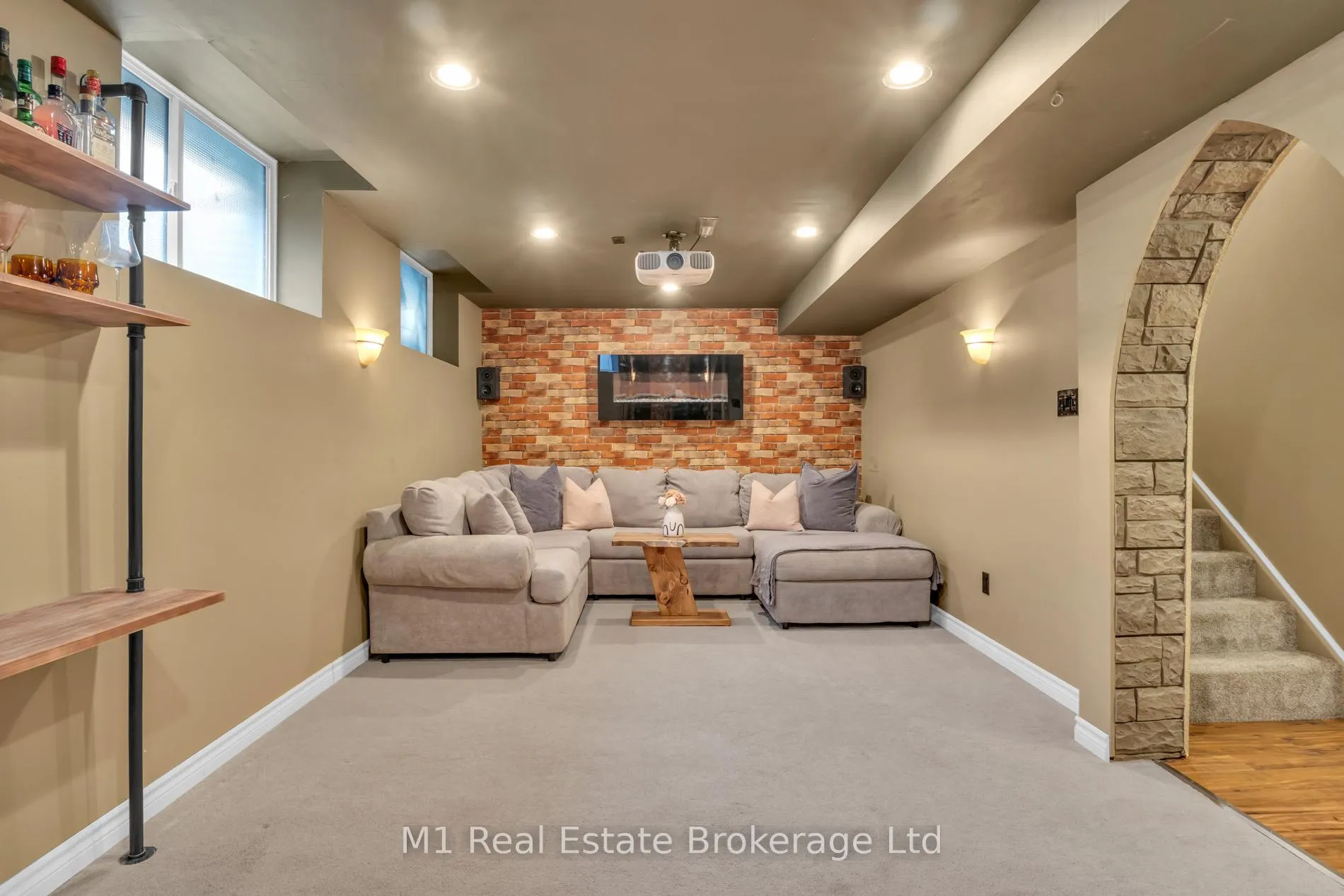Photo 26 of 30 Creekside Drive, Guelph, Grange Road — HOMEH
