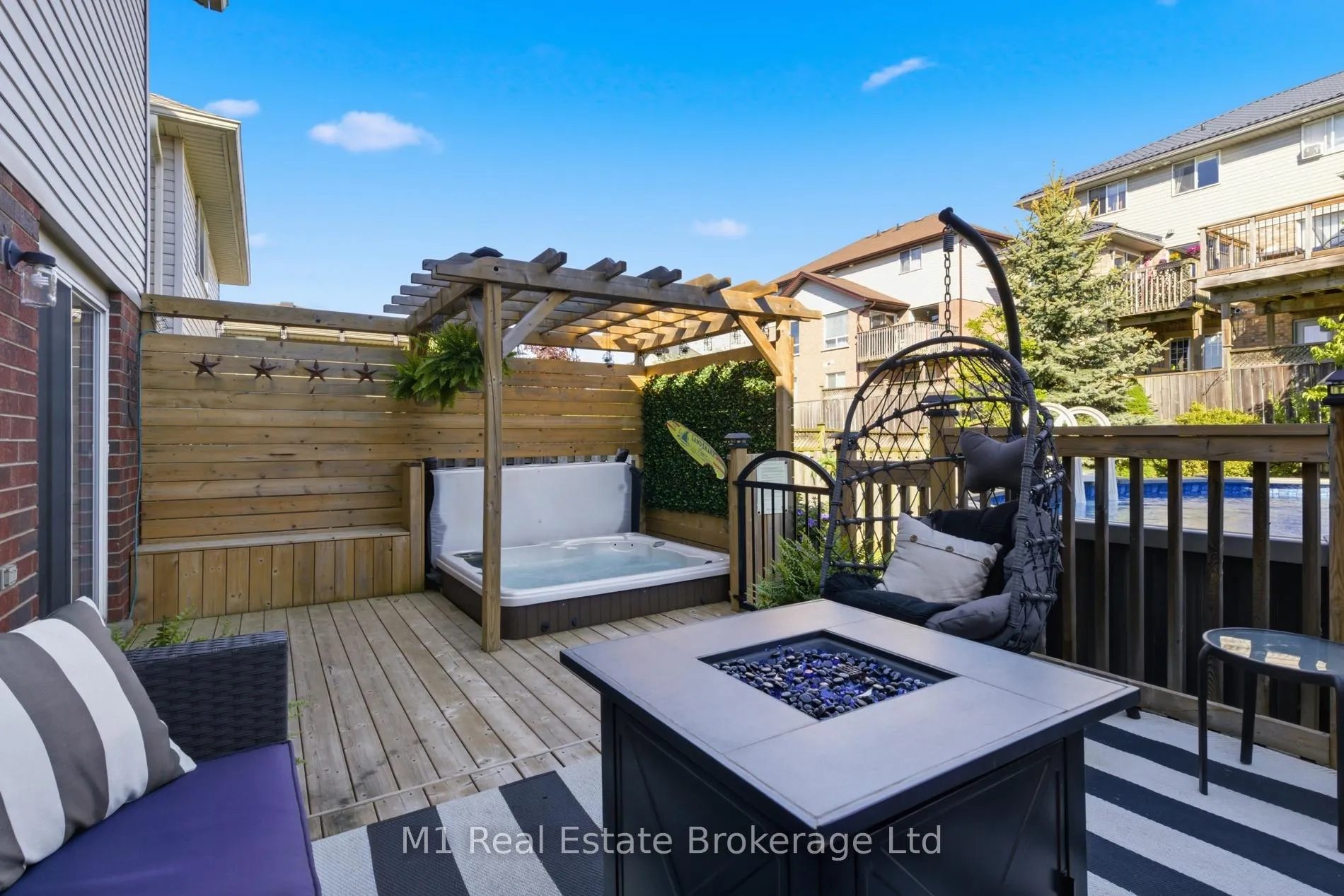 Photo 30 of 30 Creekside Drive, Guelph, Grange Road — HOMEH