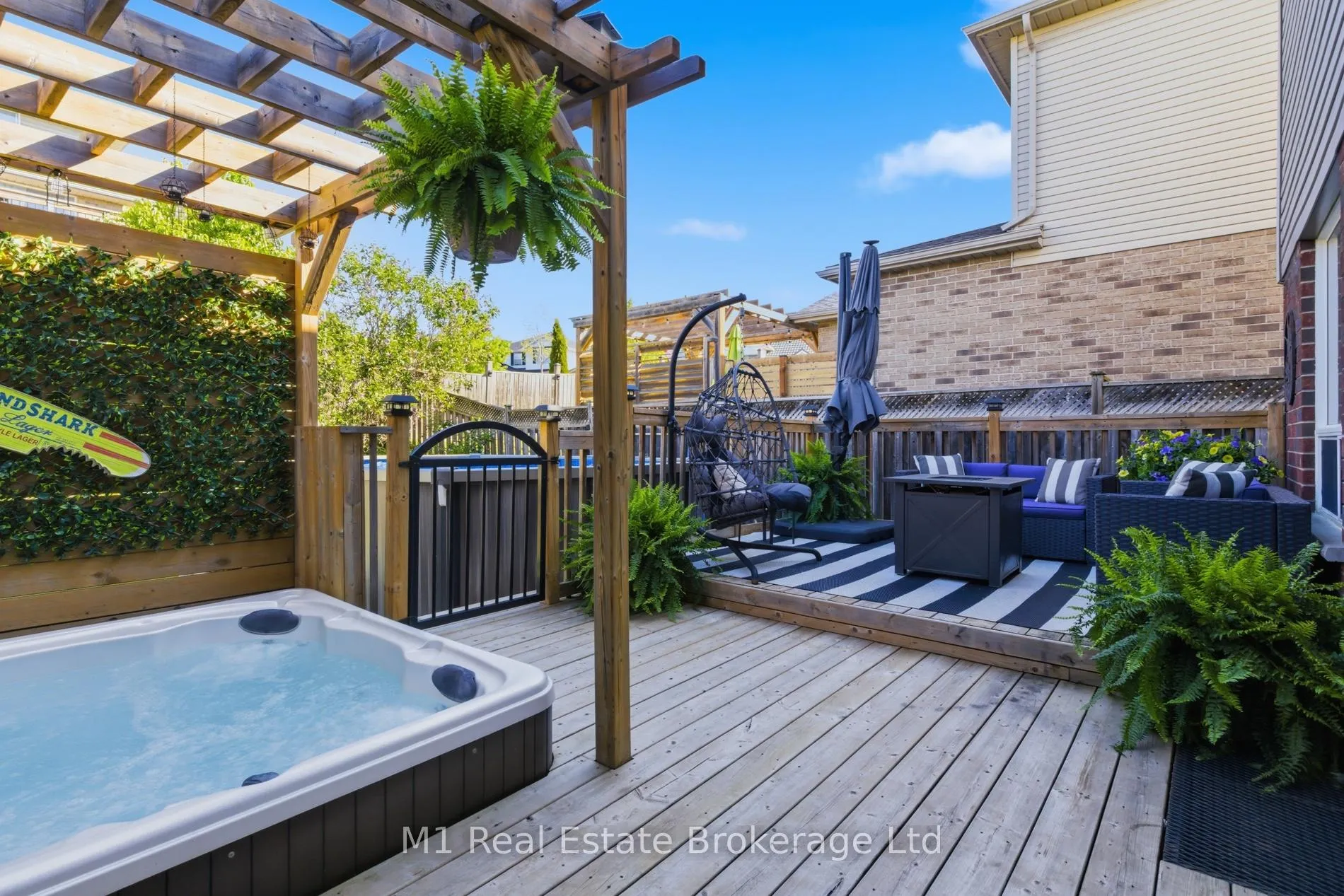 Photo 32 of 30 Creekside Drive, Guelph, Grange Road — HOMEH