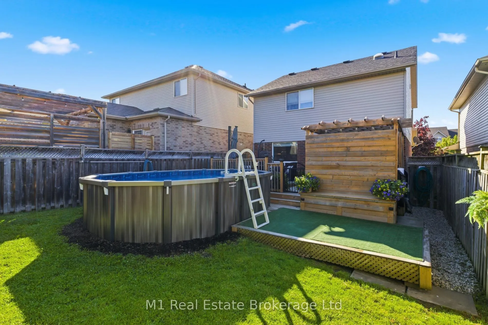 Photo 36 of 30 Creekside Drive, Guelph, Grange Road — HOMEH
