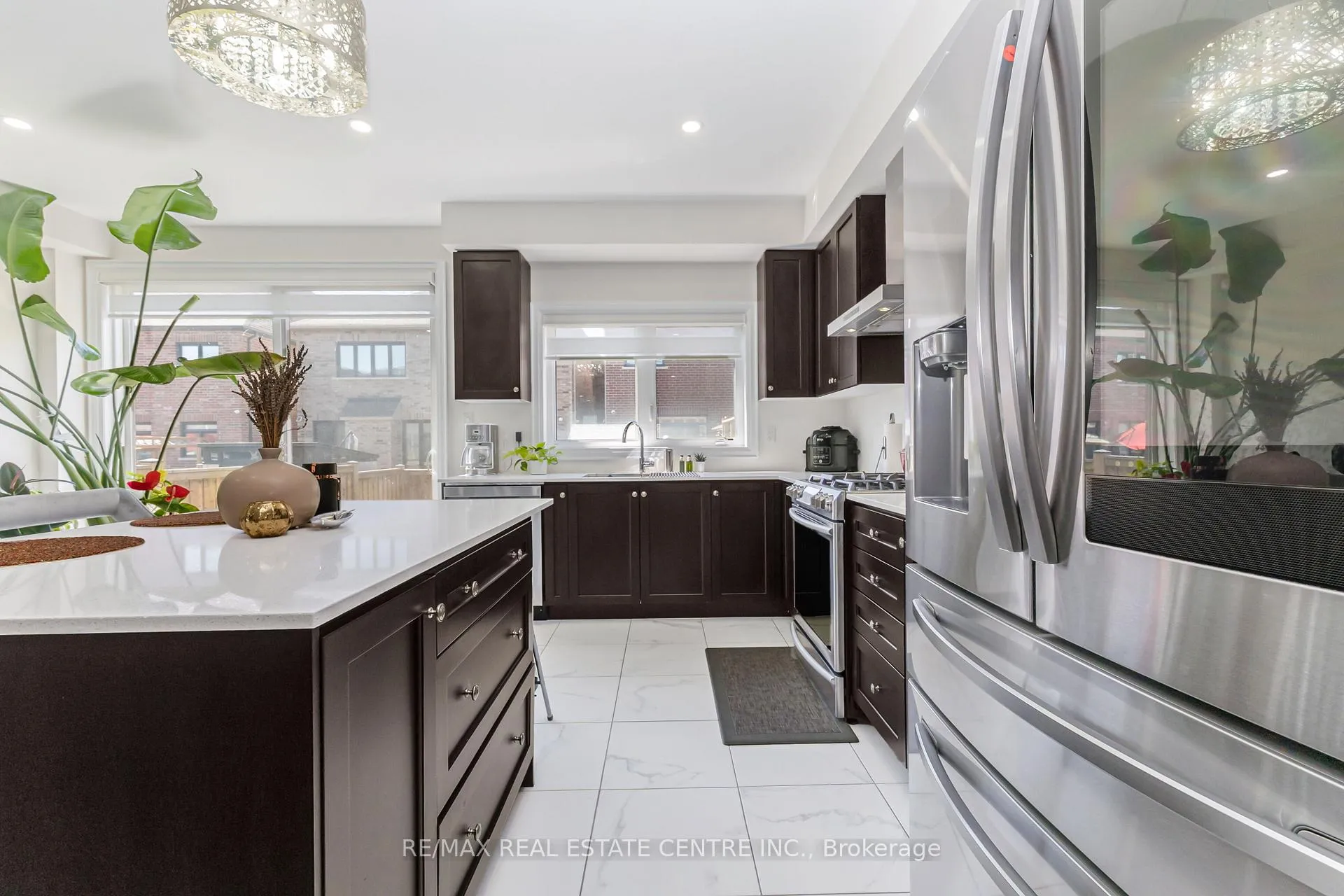 Photo 15 of 35 Lollard Way, Brampton, Bram West — HOMEH