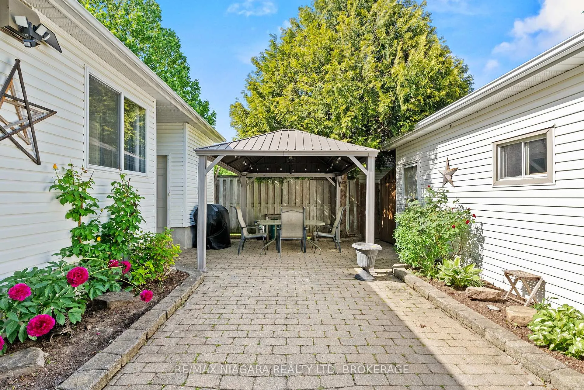 Photo 32 of 25 Mildred Avenue, St. Catharines, Haig — HOMEH