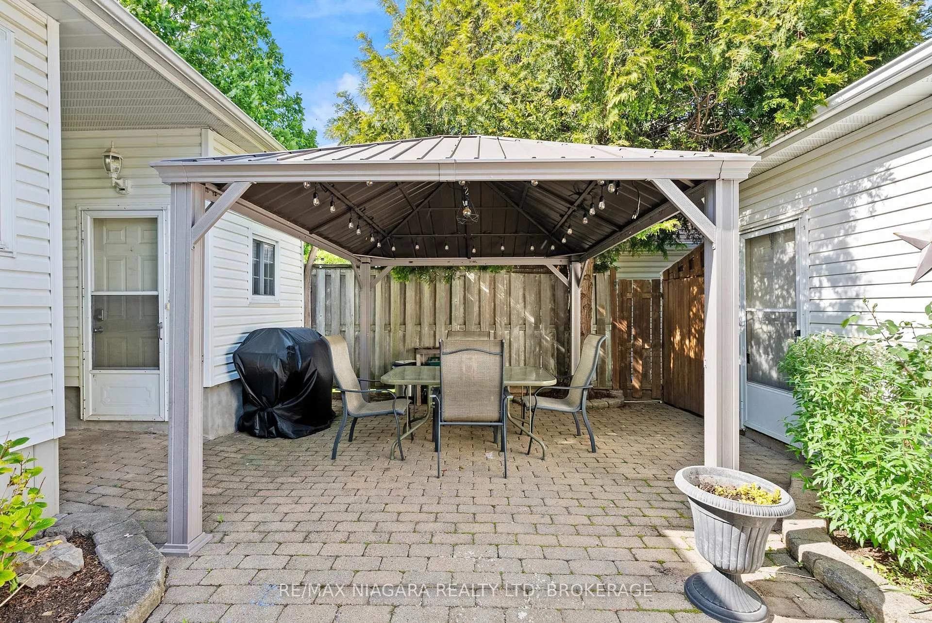 Photo 34 of 25 Mildred Avenue, St. Catharines, Haig — HOMEH