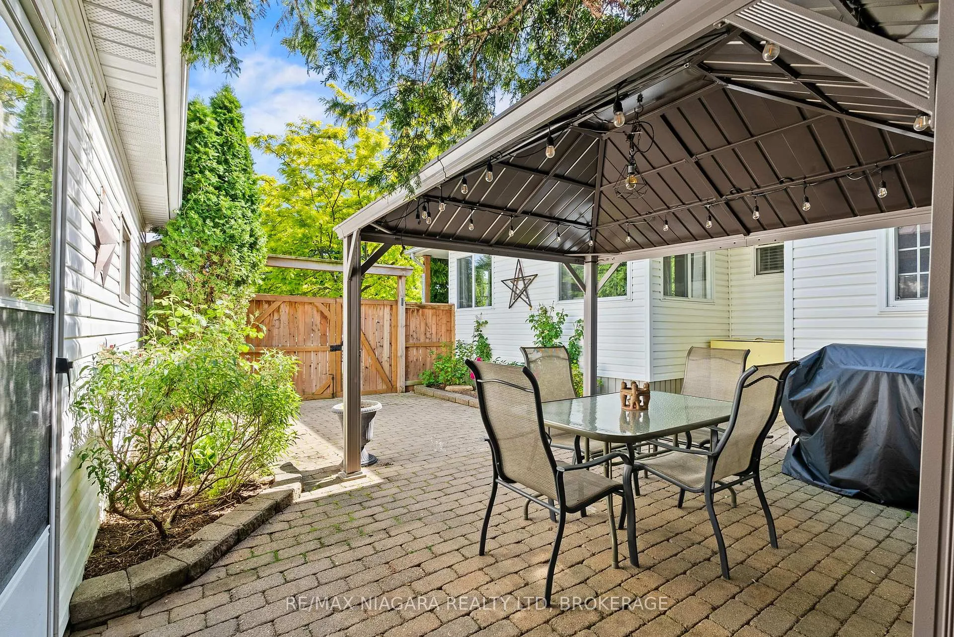 Photo 35 of 25 Mildred Avenue, St. Catharines, Haig — HOMEH