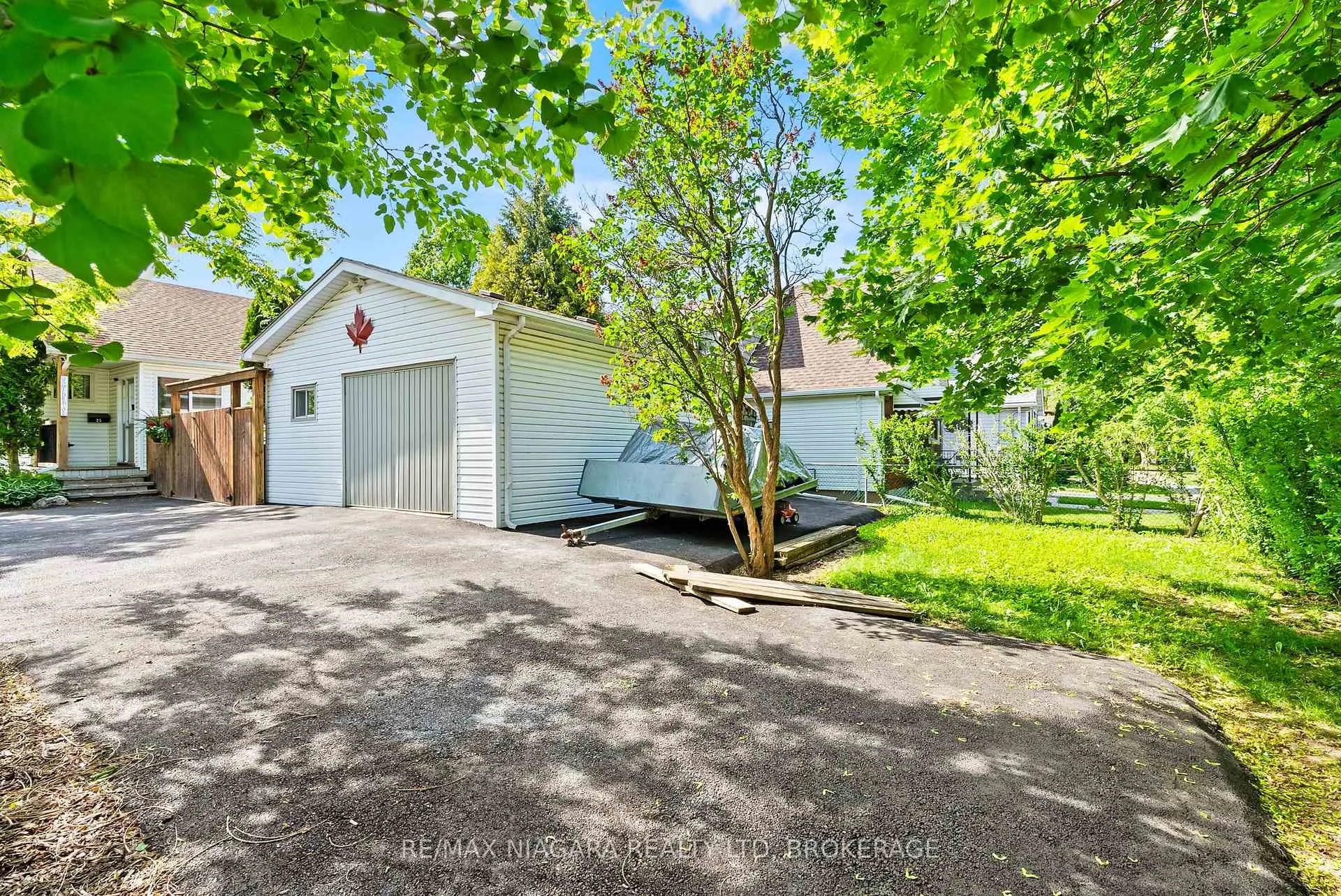 Photo 38 of 25 Mildred Avenue, St. Catharines, Haig — HOMEH