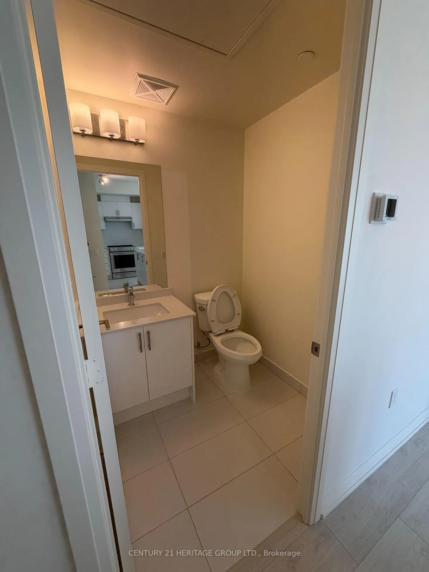 Photo 12 of Unit 520, 27 Korda Gate, Vaughan, Vellore Village — HOMEH