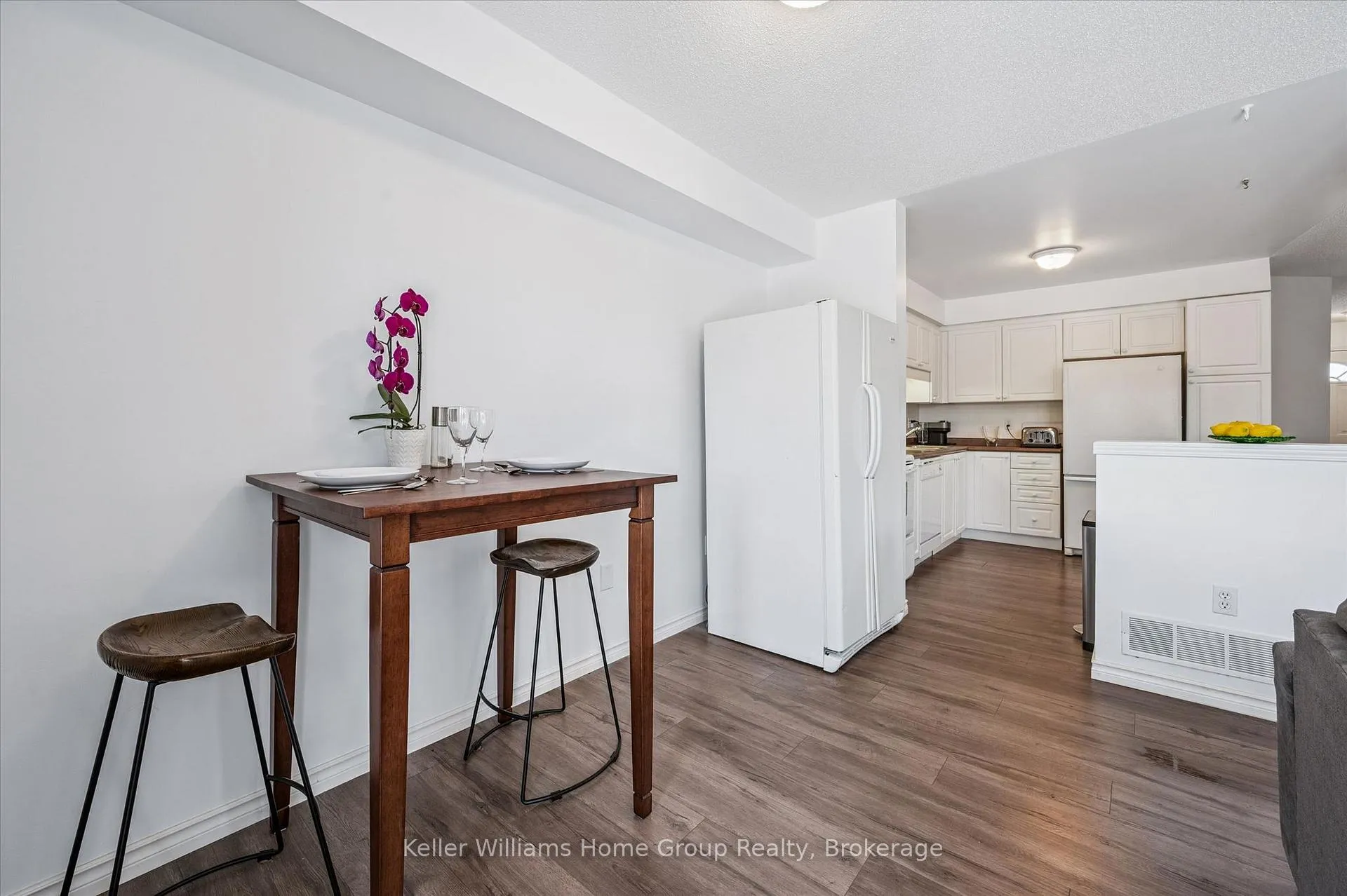 Photo 12 of Unit 23, 151 Clairfields Drive E, Guelph, Pineridge/Westminster Woods — HOMEH