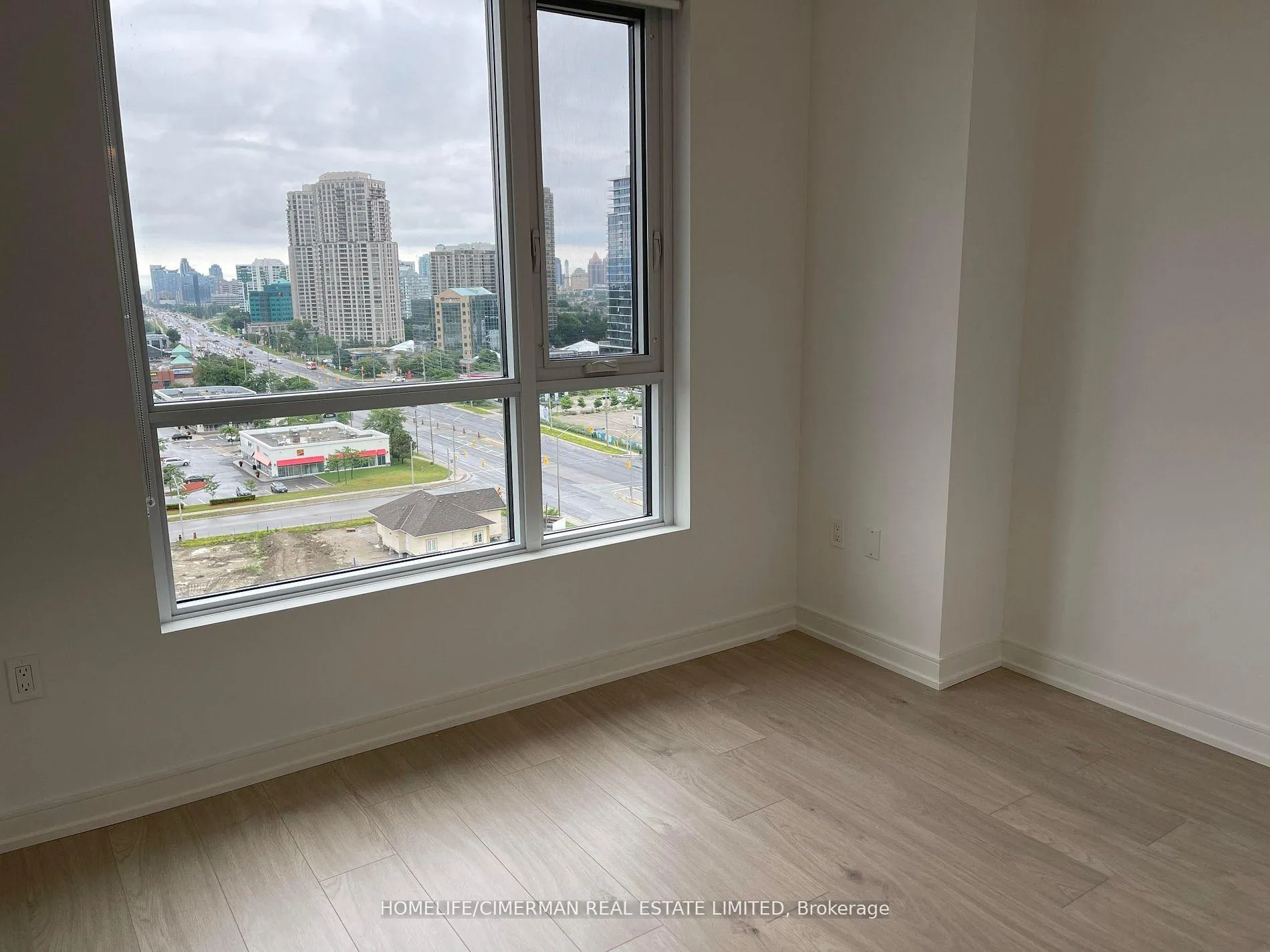 Photo 11 of Unit 1221, 8 Nahani Way, Mississauga, Hurontario — HOMEH