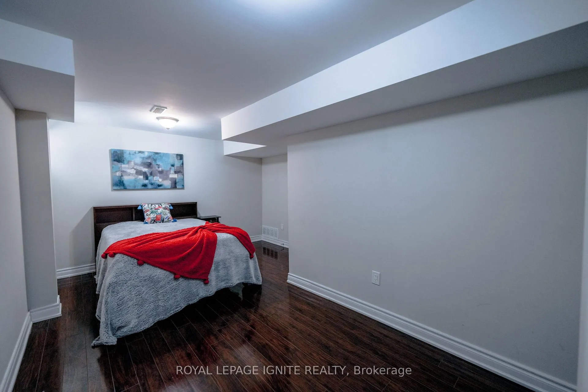 Photo 38 of 1804 Finkle Drive, Oshawa, Taunton — HOMEH