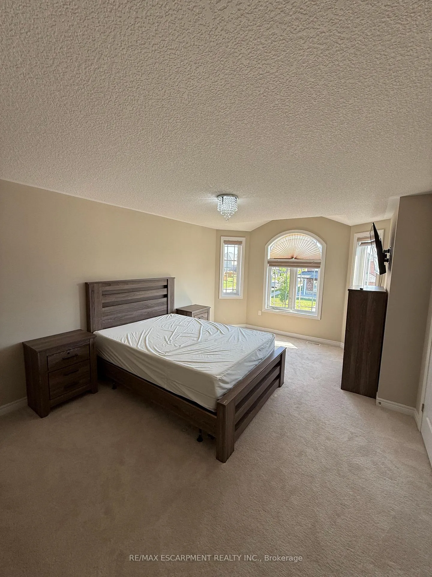 Photo 32 of 68 Dolomiti Court, Hamilton, Rural Glanbrook — HOMEH