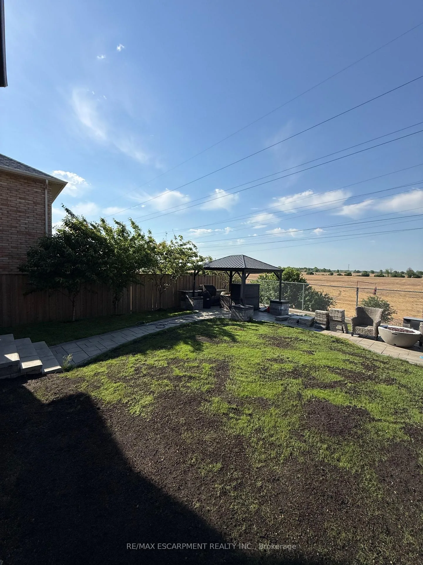 Photo 36 of 68 Dolomiti Court, Hamilton, Rural Glanbrook — HOMEH