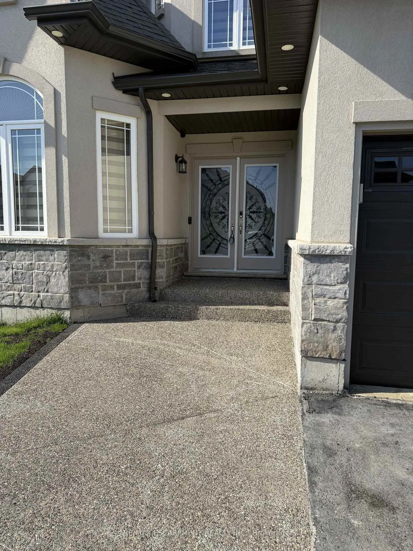 Photo 39 of 68 Dolomiti Court, Hamilton, Rural Glanbrook — HOMEH