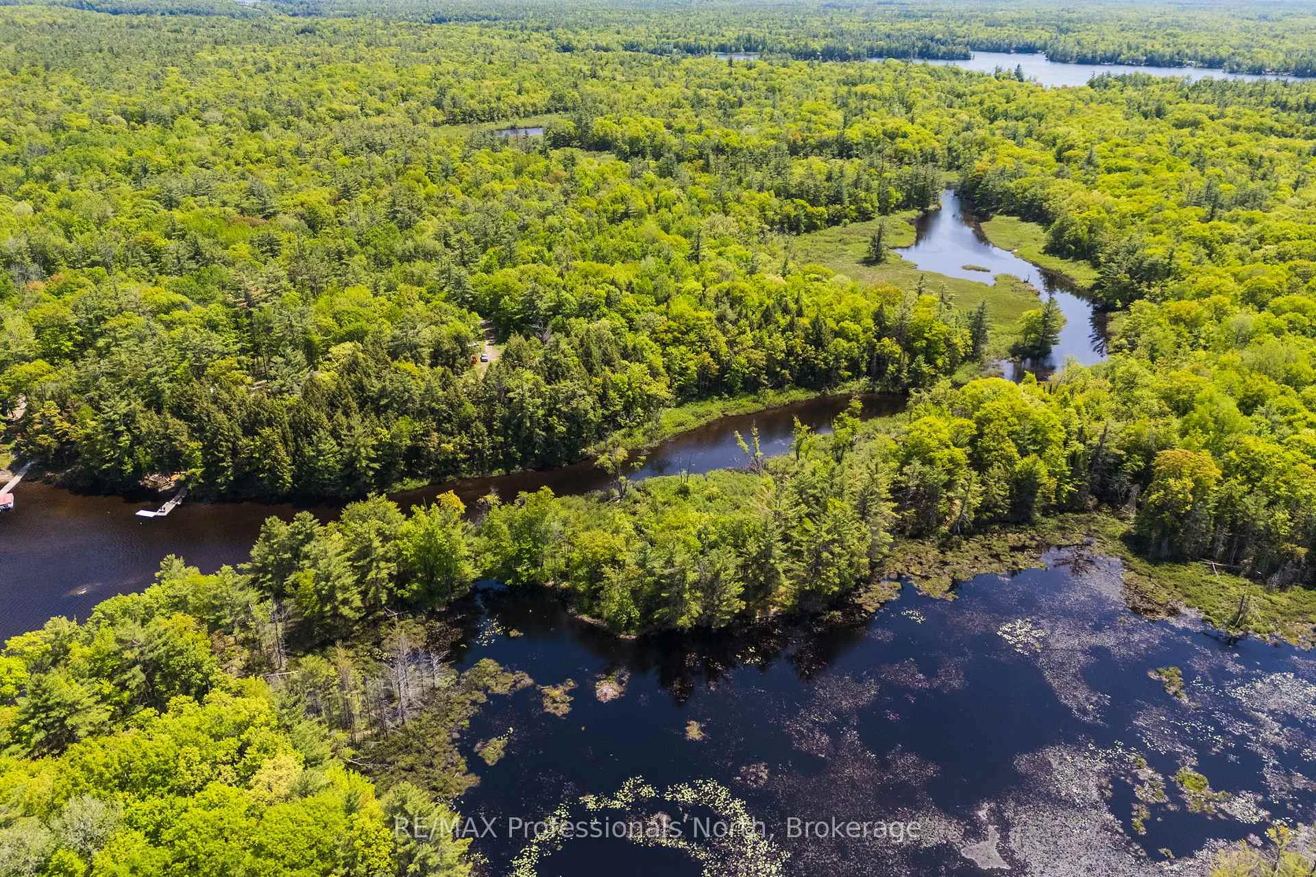 Photo 4 of Unit 2, 1204 South Morrison Lake Road, Gravenhurst, Wood (Gravenhurst) — HOMEH