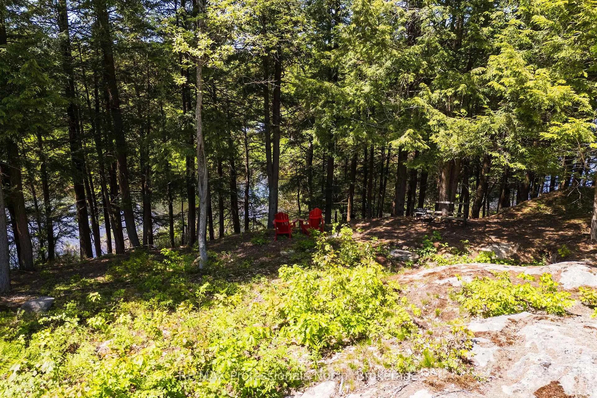 Photo 20 of Unit 2, 1204 South Morrison Lake Road, Gravenhurst, Wood (Gravenhurst) — HOMEH