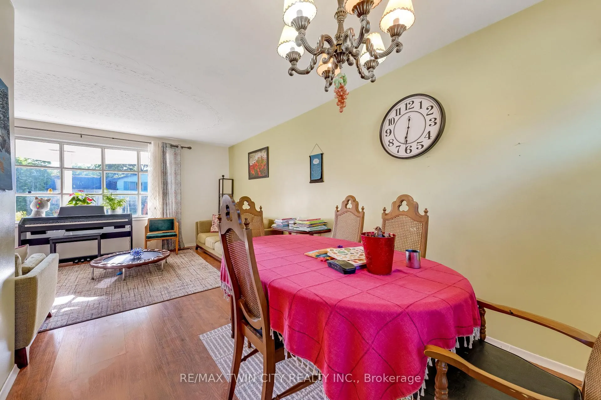 Photo 6 of 510 Edenbrook Place, Waterloo — HOMEH