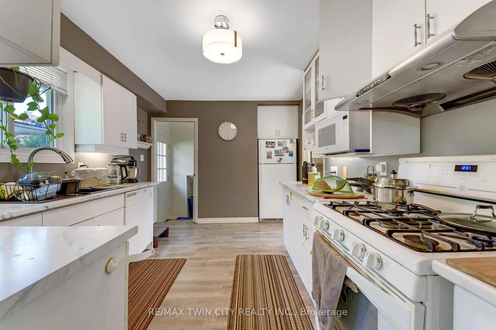 Photo 7 of 510 Edenbrook Place, Waterloo — HOMEH