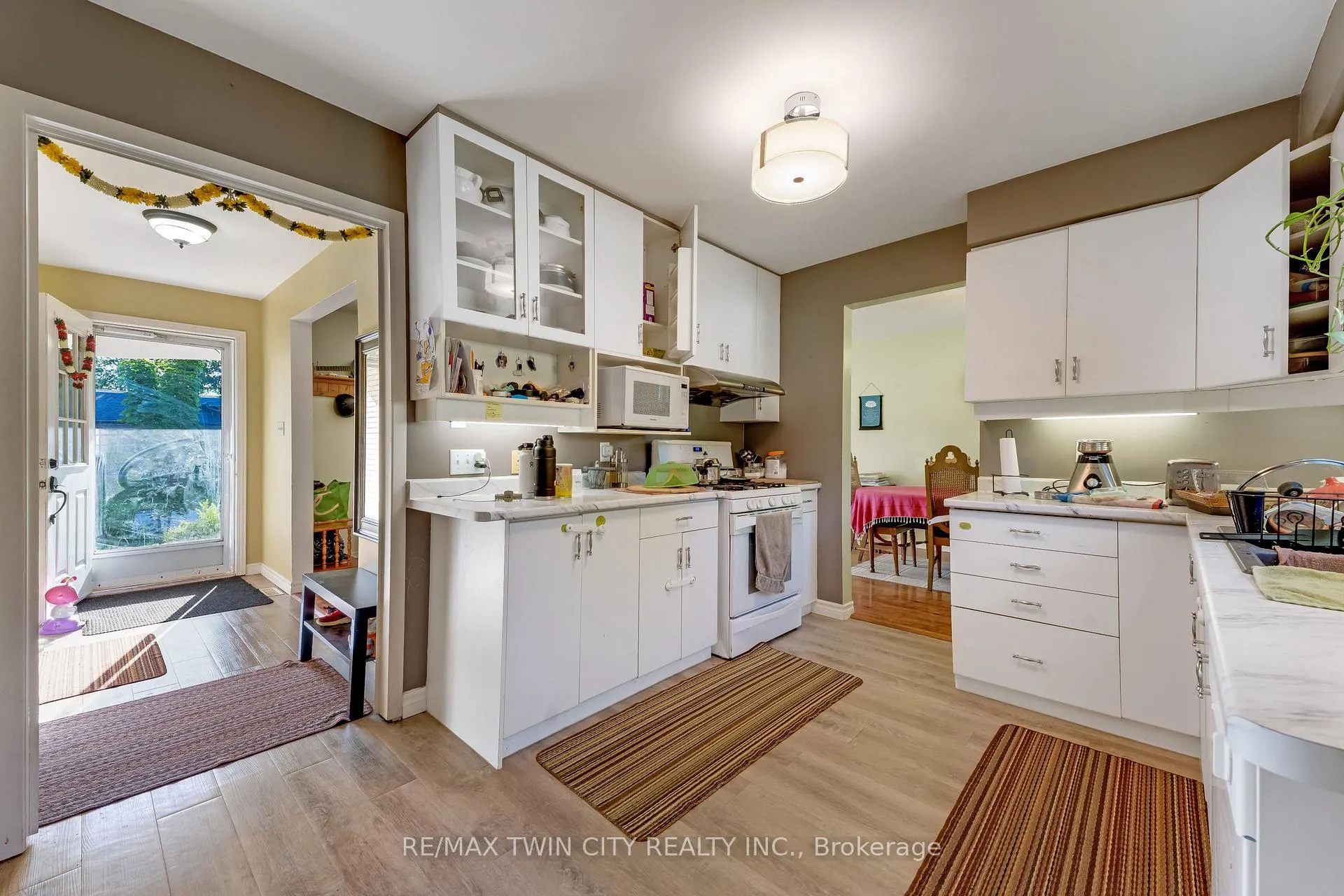 Photo 9 of 510 Edenbrook Place, Waterloo — HOMEH
