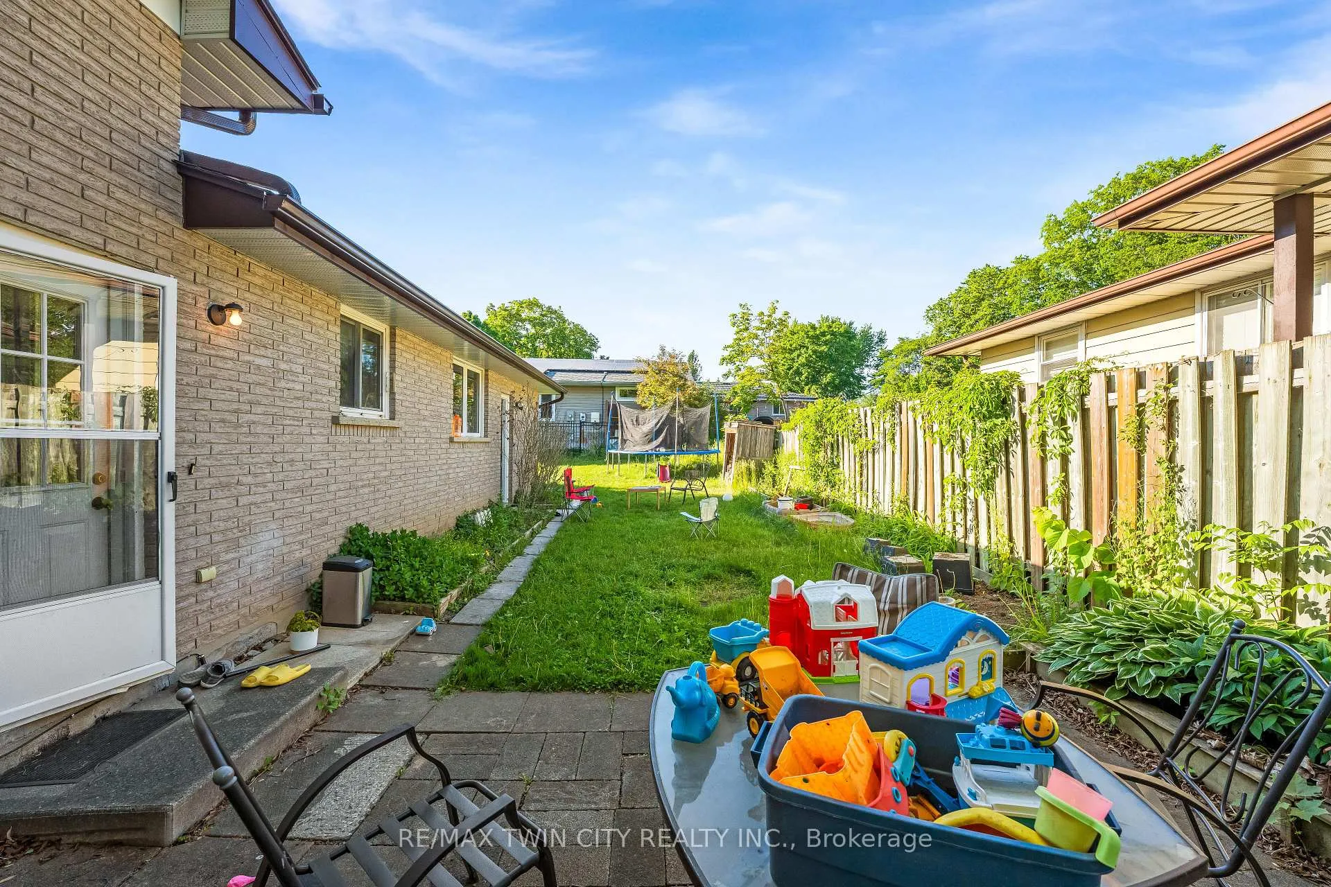 Photo 21 of 510 Edenbrook Place, Waterloo — HOMEH