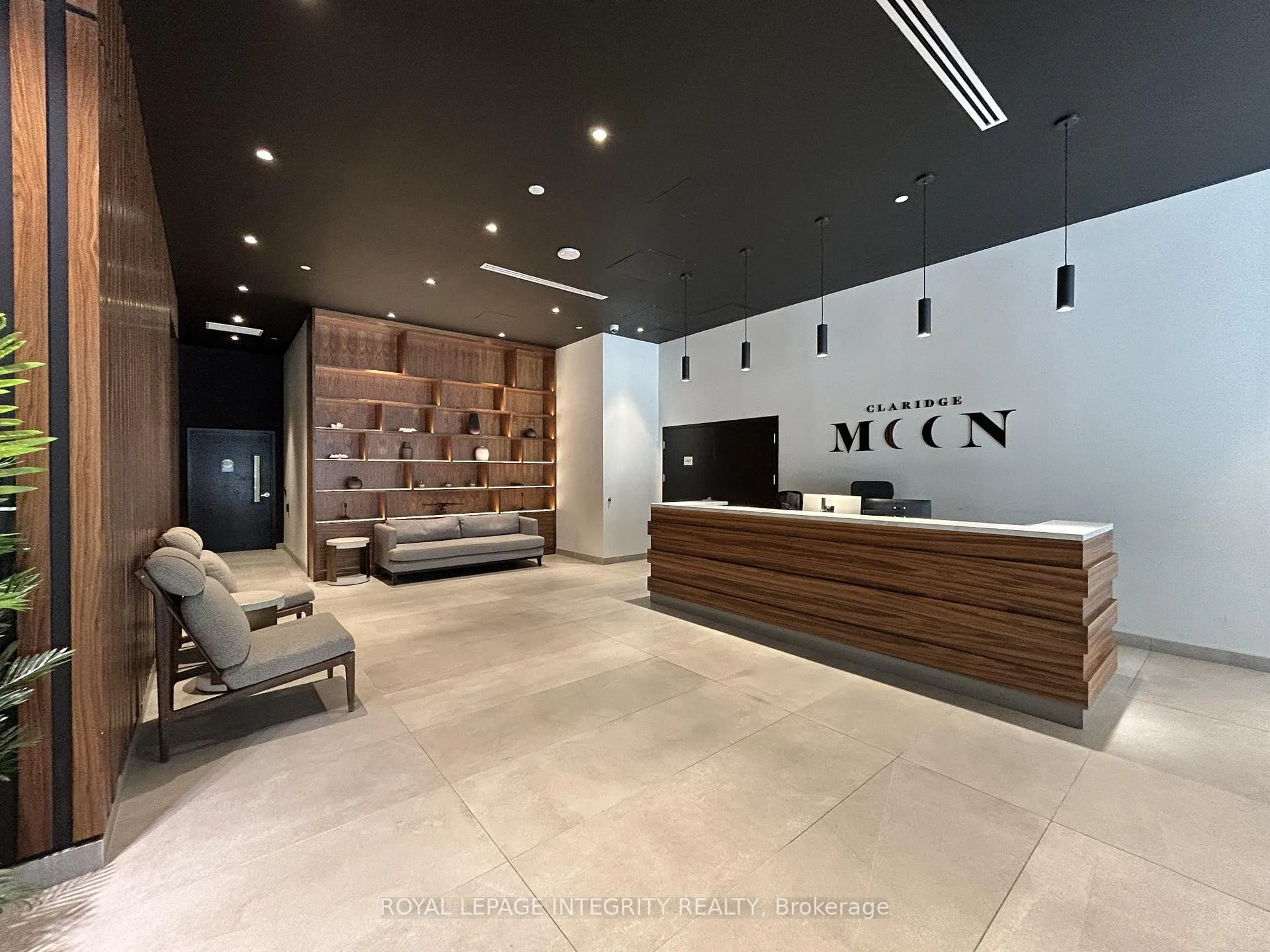 Photo 3 of Unit 810, 340 Queen Street, Ottawa, Ottawa Centre — HOMEH