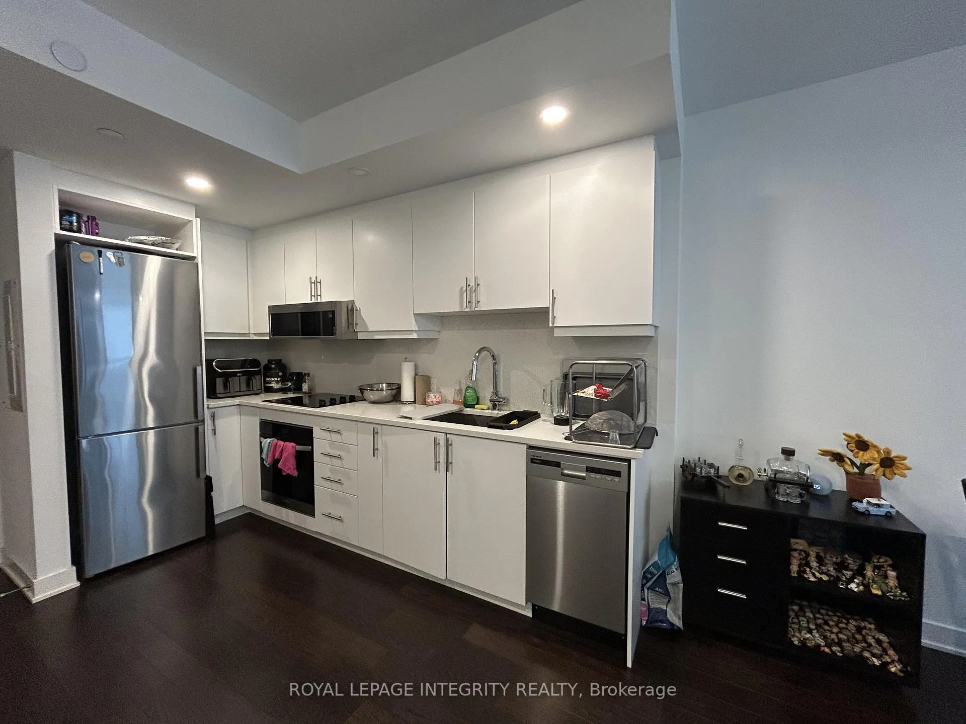 Photo 7 of Unit 810, 340 Queen Street, Ottawa, Ottawa Centre — HOMEH