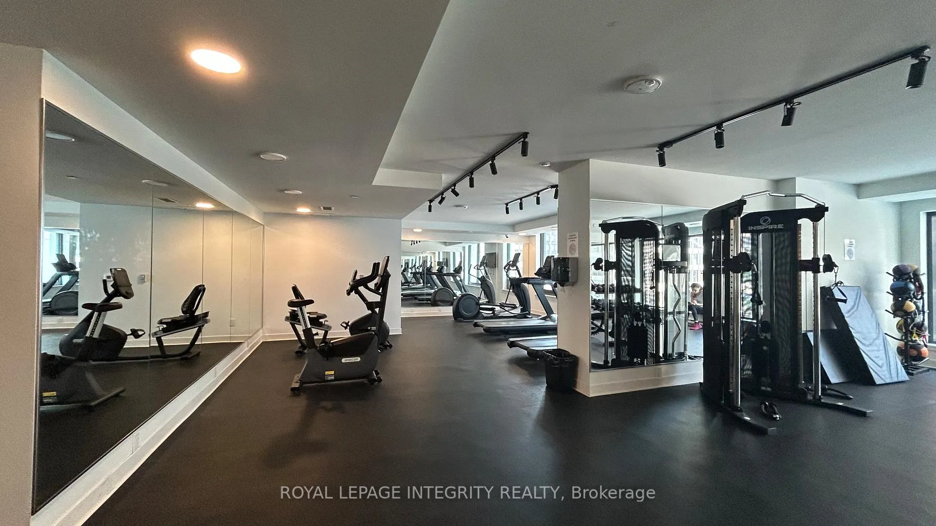 Photo 15 of Unit 810, 340 Queen Street, Ottawa, Ottawa Centre — HOMEH