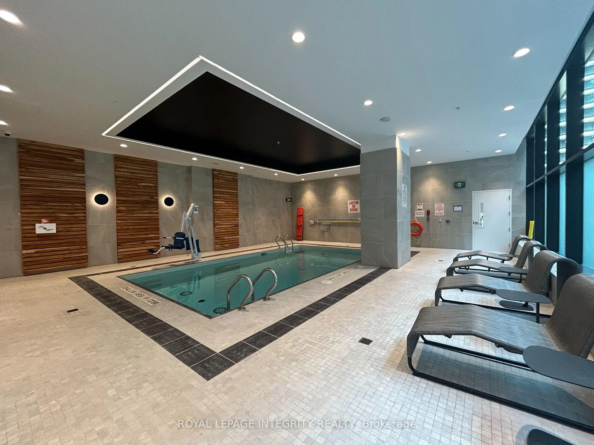 Photo 21 of Unit 810, 340 Queen Street, Ottawa, Ottawa Centre — HOMEH
