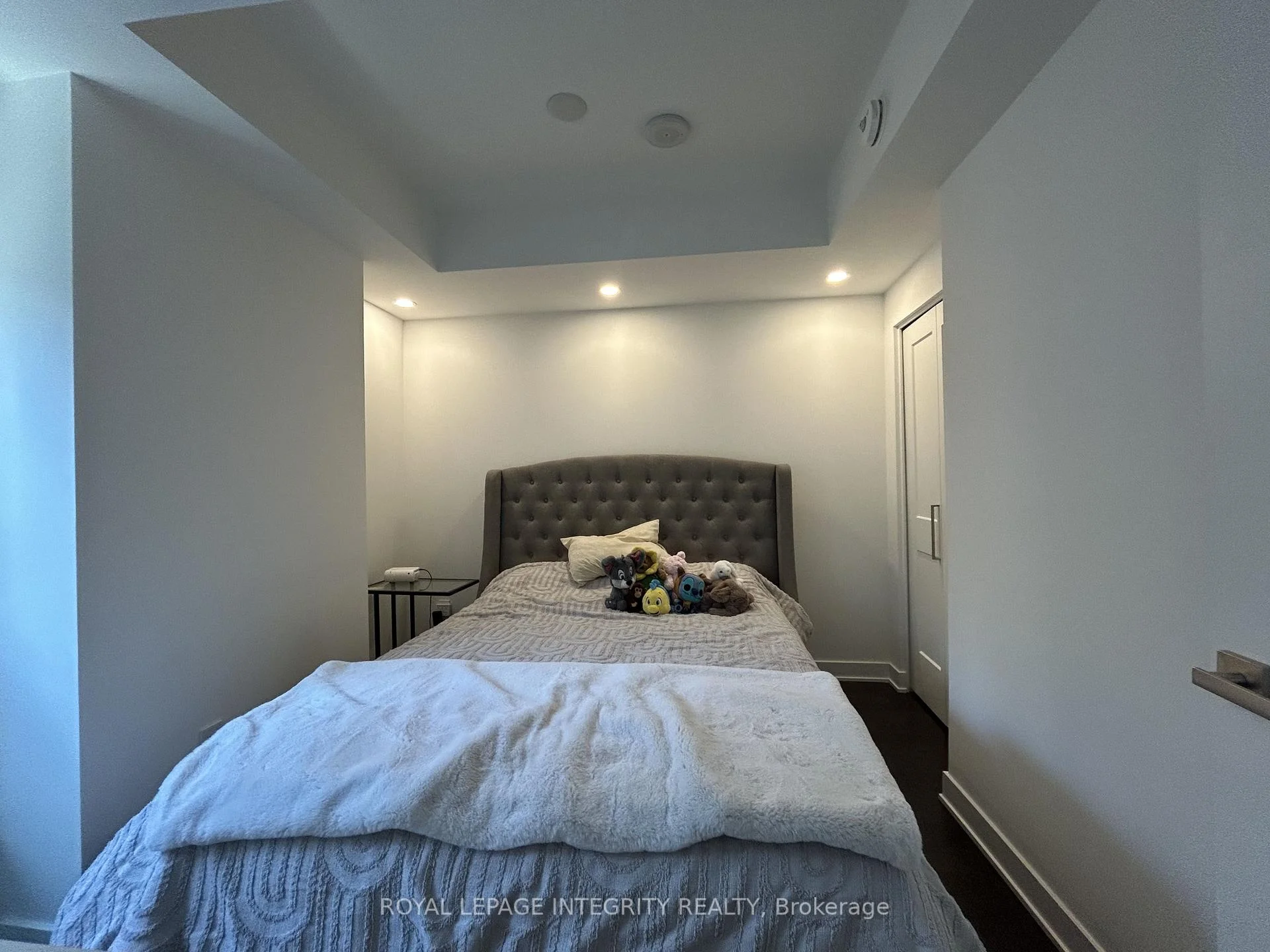 Photo 12 of Unit 810, 340 Queen Street, Ottawa, Ottawa Centre — HOMEH
