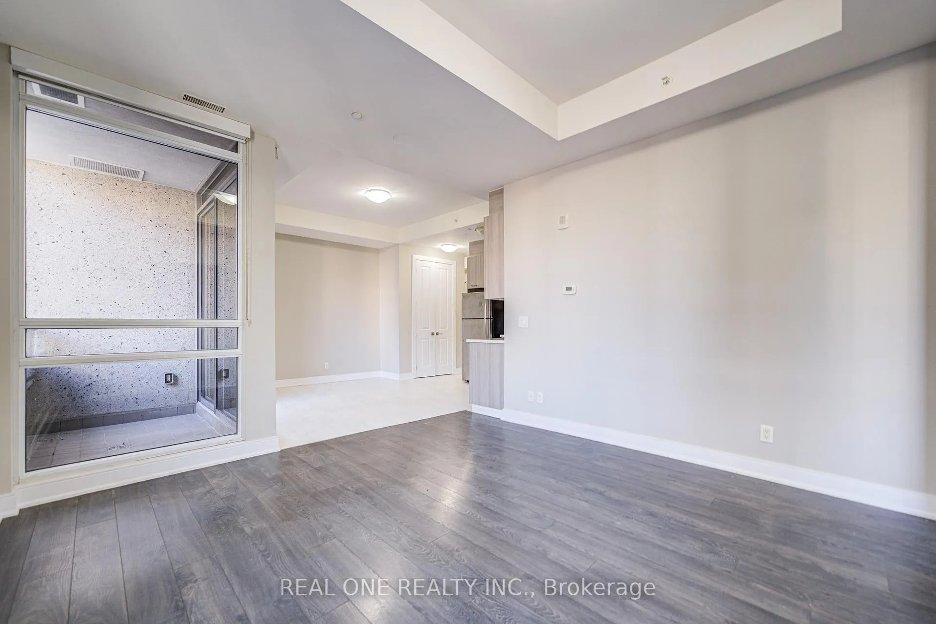 Photo 14 of Unit 409, 150 Main Street W, Hamilton, Central — HOMEH