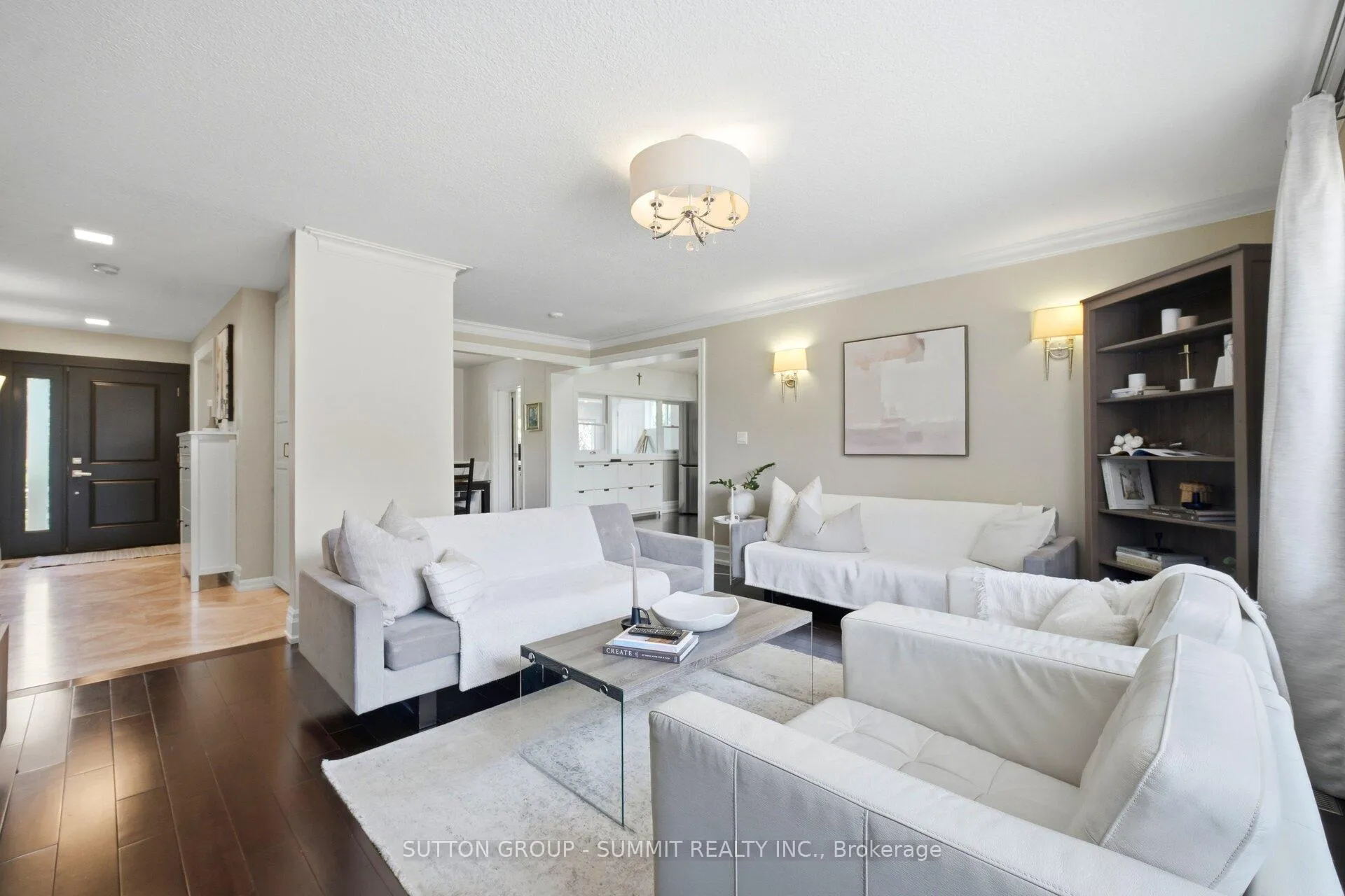 Photo 9 of 14 Plainsman Road, Mississauga, Streetsville — HOMEH
