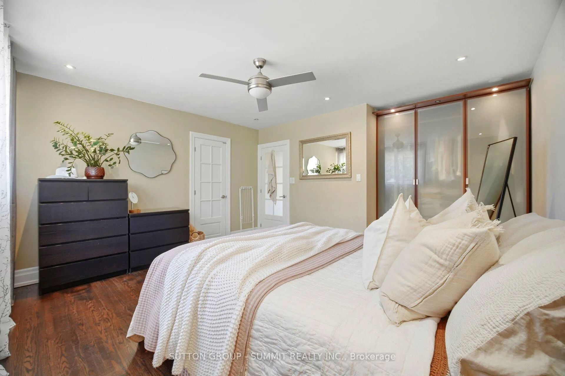 Photo 21 of 14 Plainsman Road, Mississauga, Streetsville — HOMEH