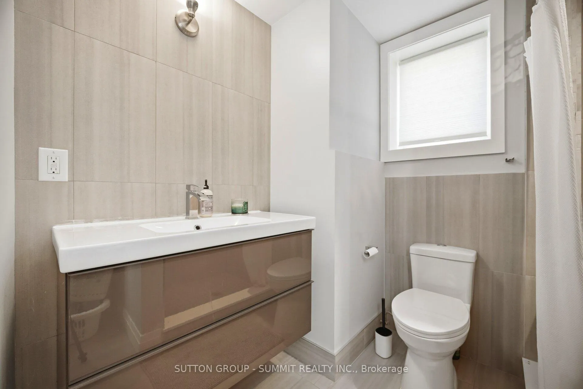Photo 26 of 14 Plainsman Road, Mississauga, Streetsville — HOMEH