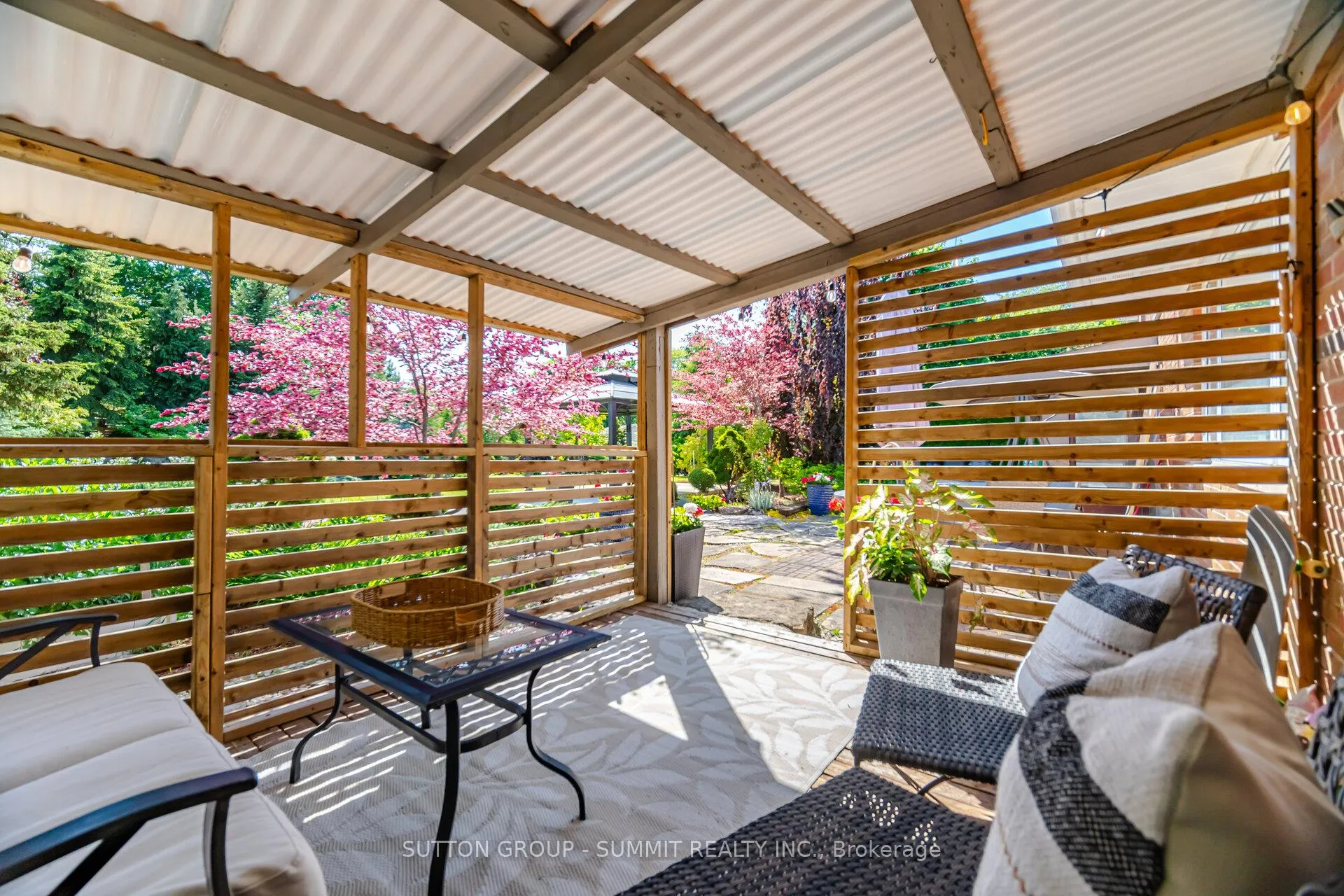 Photo 29 of 14 Plainsman Road, Mississauga, Streetsville — HOMEH