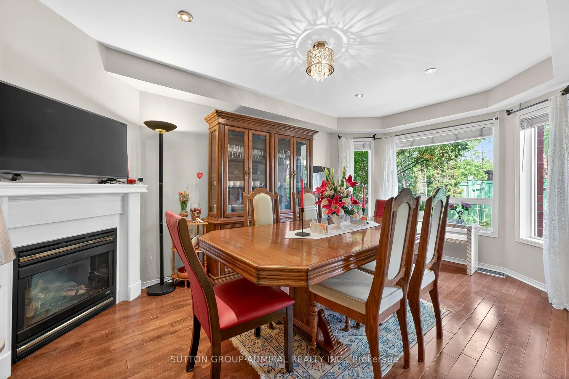 Photo 13 of 134 Purcell Crescent, Vaughan, Maple — HOMEH