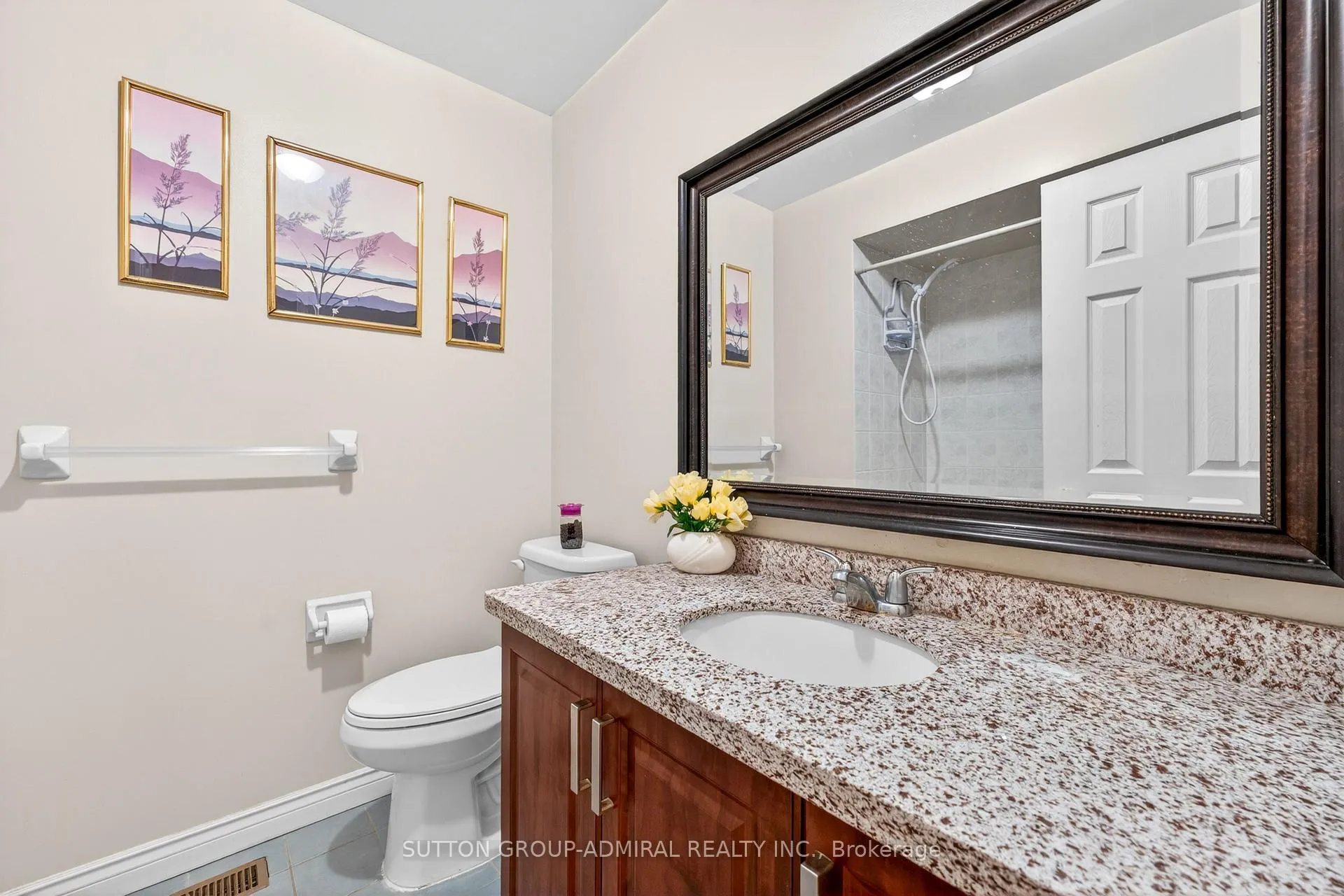 Photo 26 of 134 Purcell Crescent, Vaughan, Maple — HOMEH