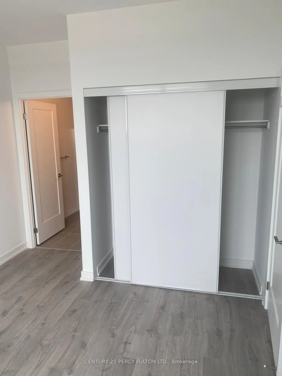 Photo 3 of Unit A-2408, 9763 Markham Road, Markham, Greensborough — HOMEH