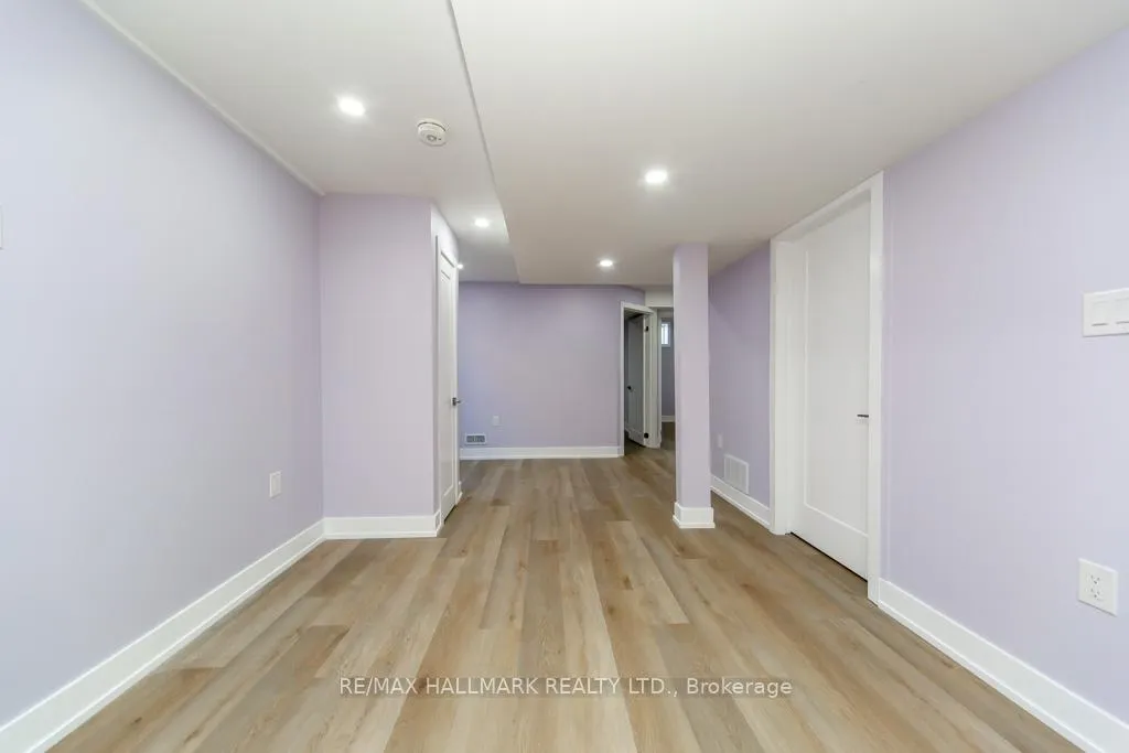 Photo 7 of 114 Medland Avenue, Whitby, Williamsburg — HOMEH