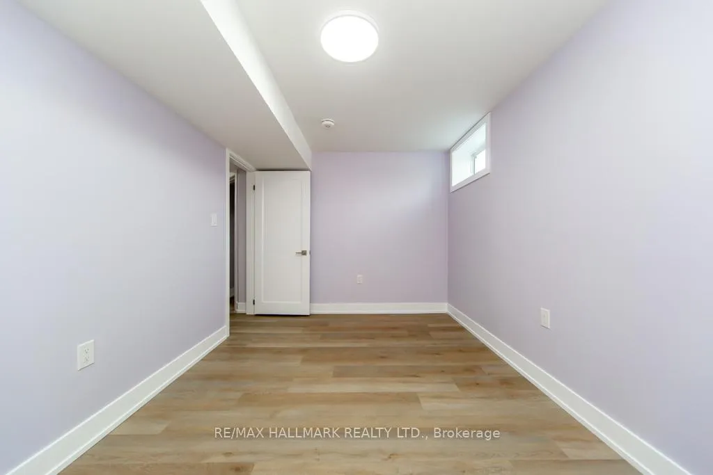 Photo 15 of 114 Medland Avenue, Whitby, Williamsburg — HOMEH