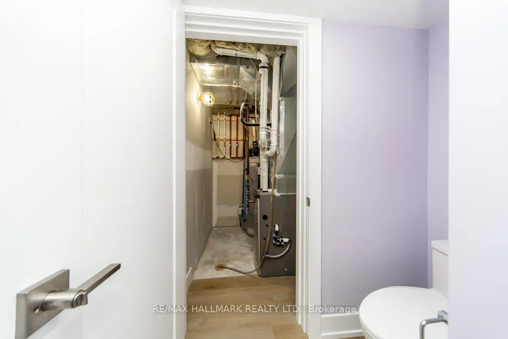 Photo 24 of 114 Medland Avenue, Whitby, Williamsburg — HOMEH